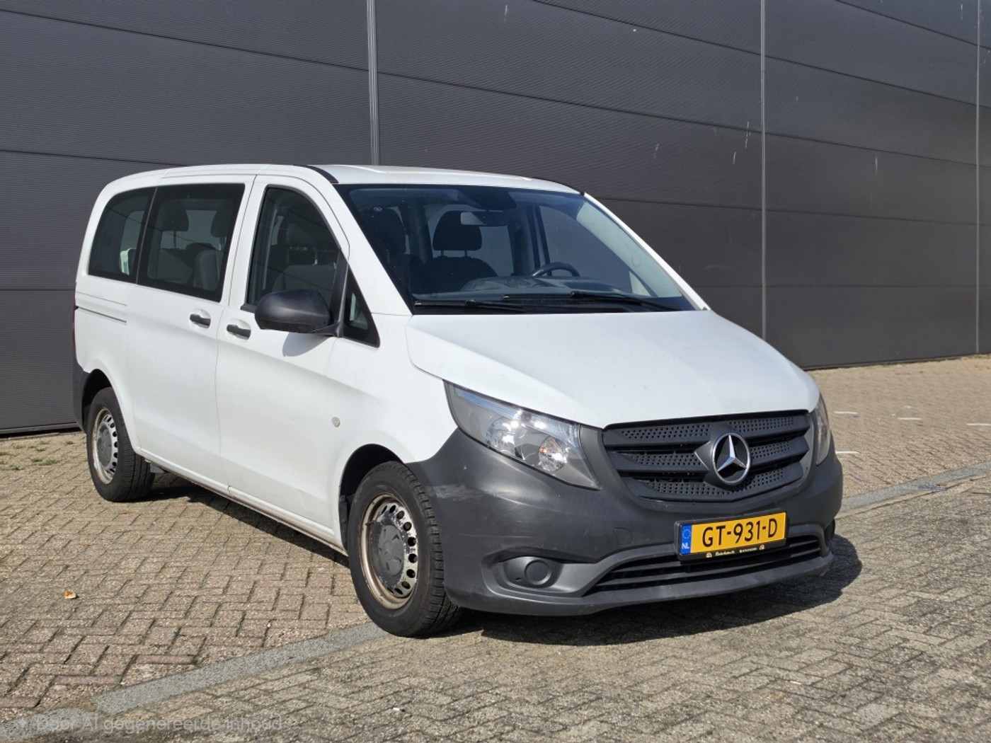 Foto van Mercedes-Benz Vito Tourer