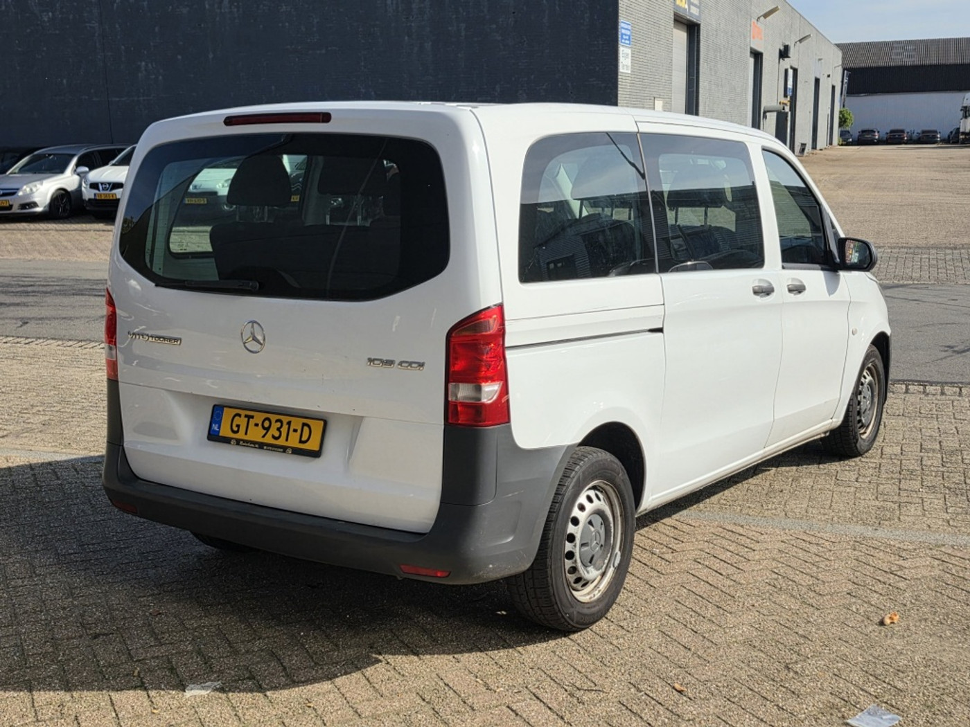 Foto van Mercedes-Benz Vito Tourer