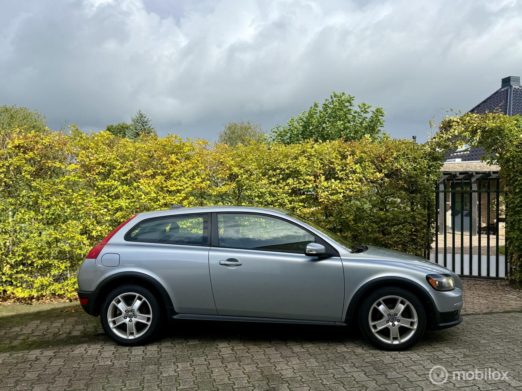 Volvo C30 1.8  Compleet VOLVO dealer onderhouden!! Leer /schuifdak 2007 - voorkant