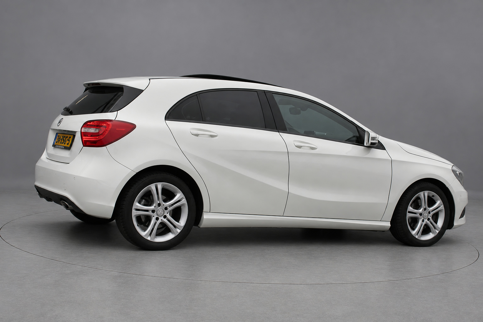 Foto van Mercedes-Benz A 180