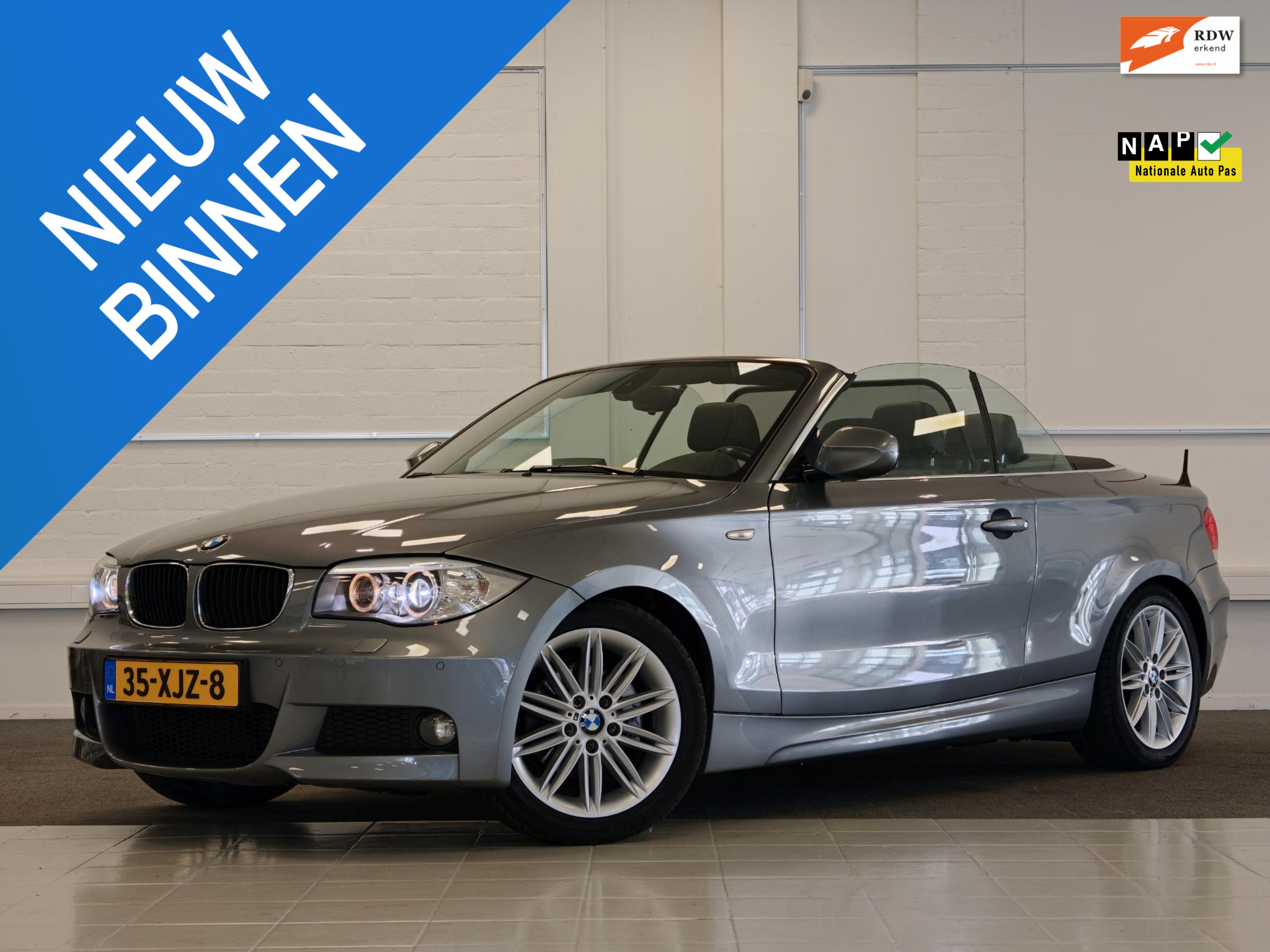 BMW 118i 118i High Executive 2012 - voorkant