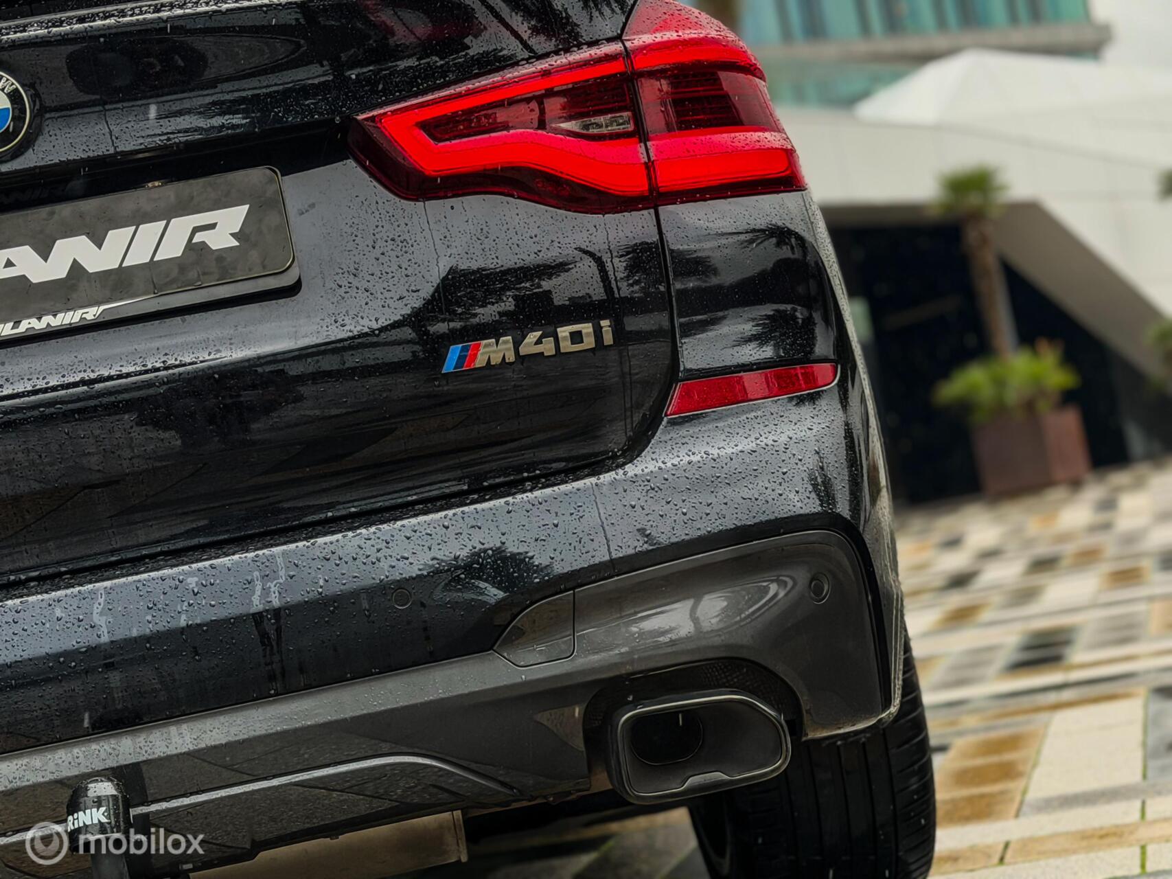 Foto van BMW X3 M40i