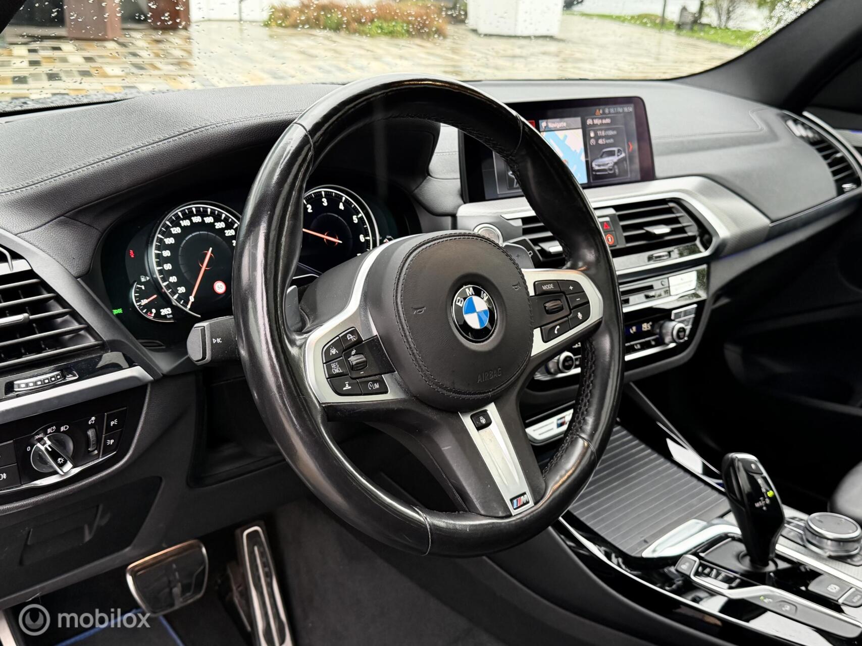 Foto van BMW X3 M40i