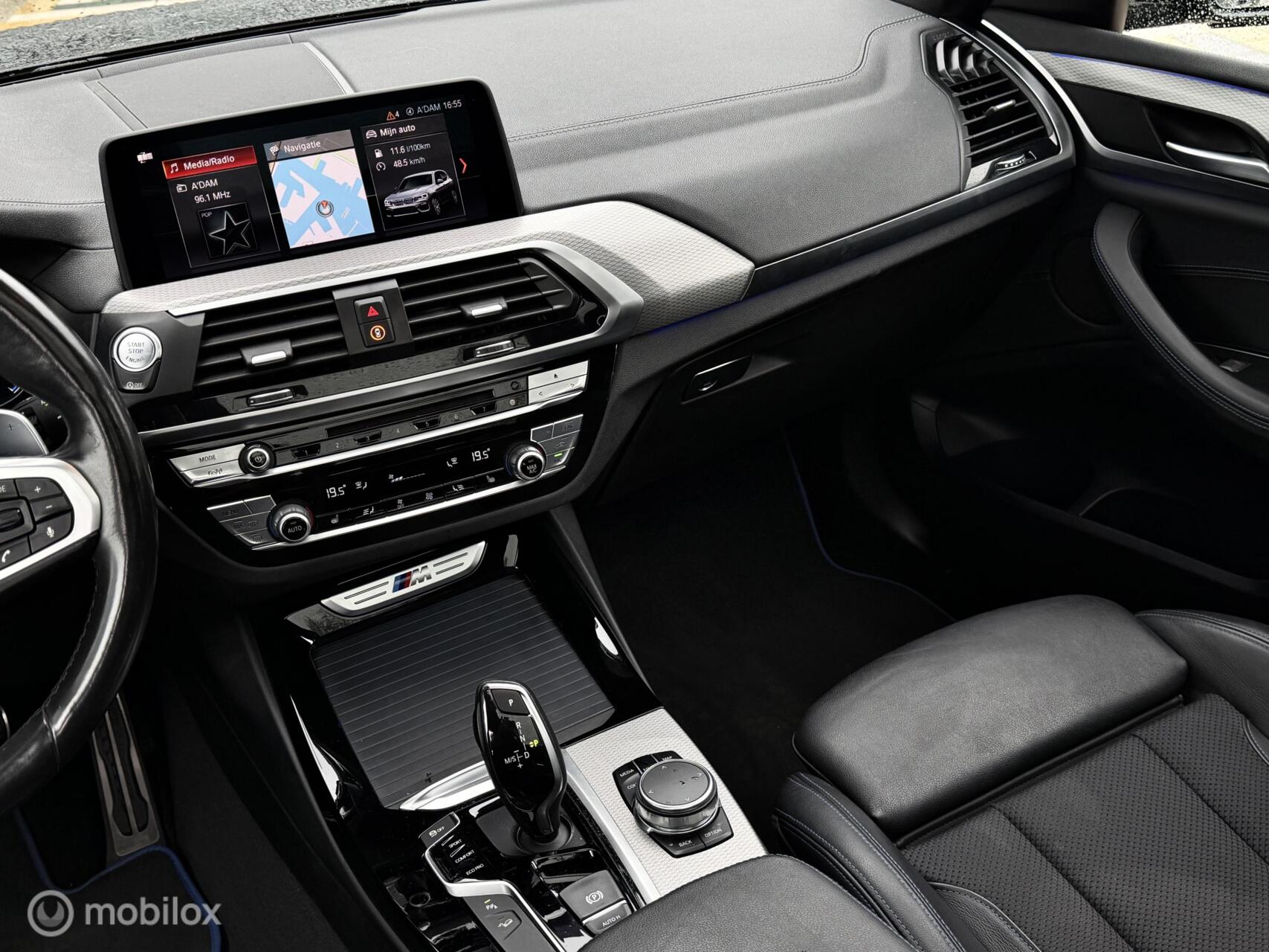 Foto van BMW X3 M40i