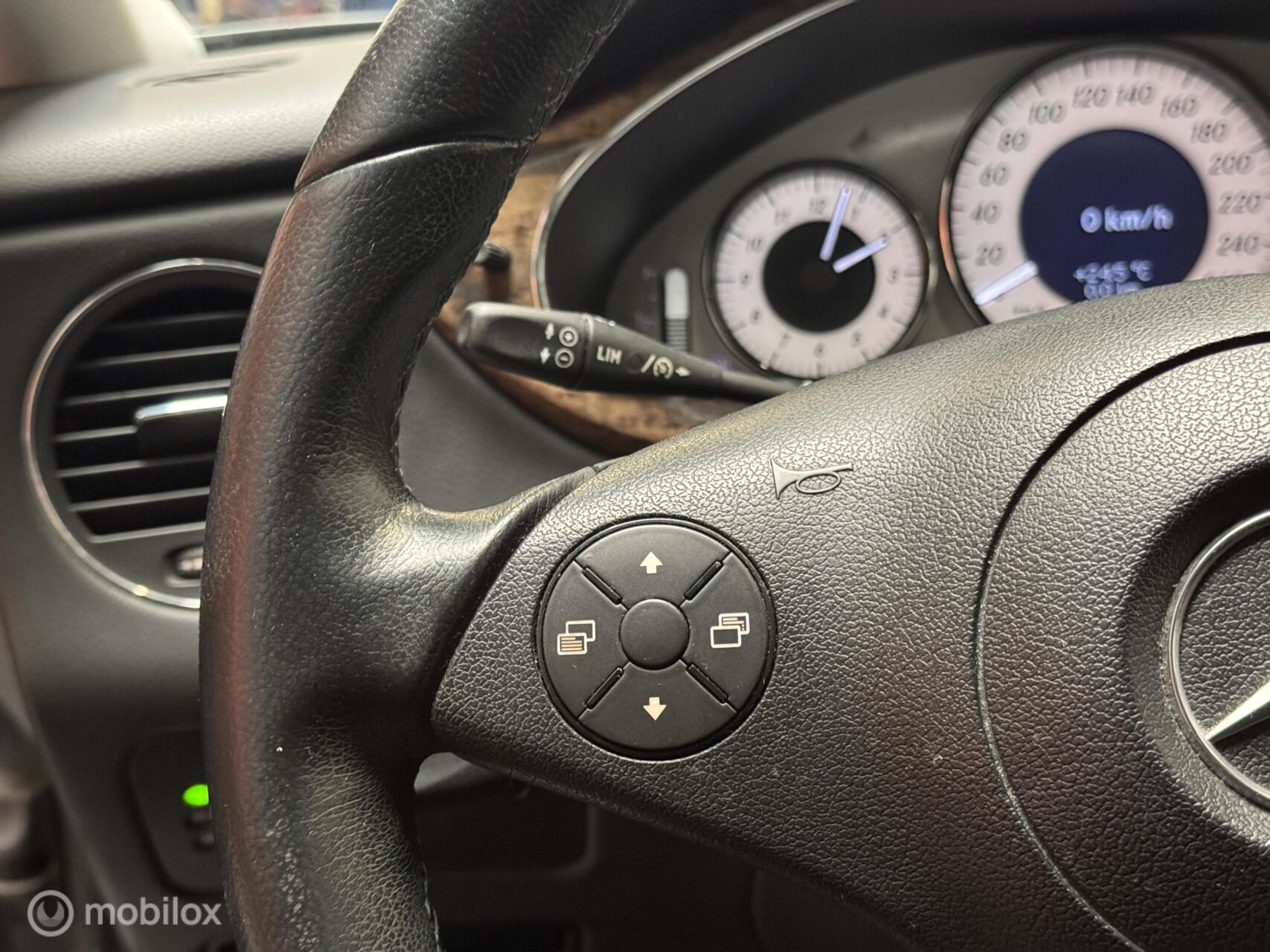 Foto van Mercedes-Benz CLS 320 CDI