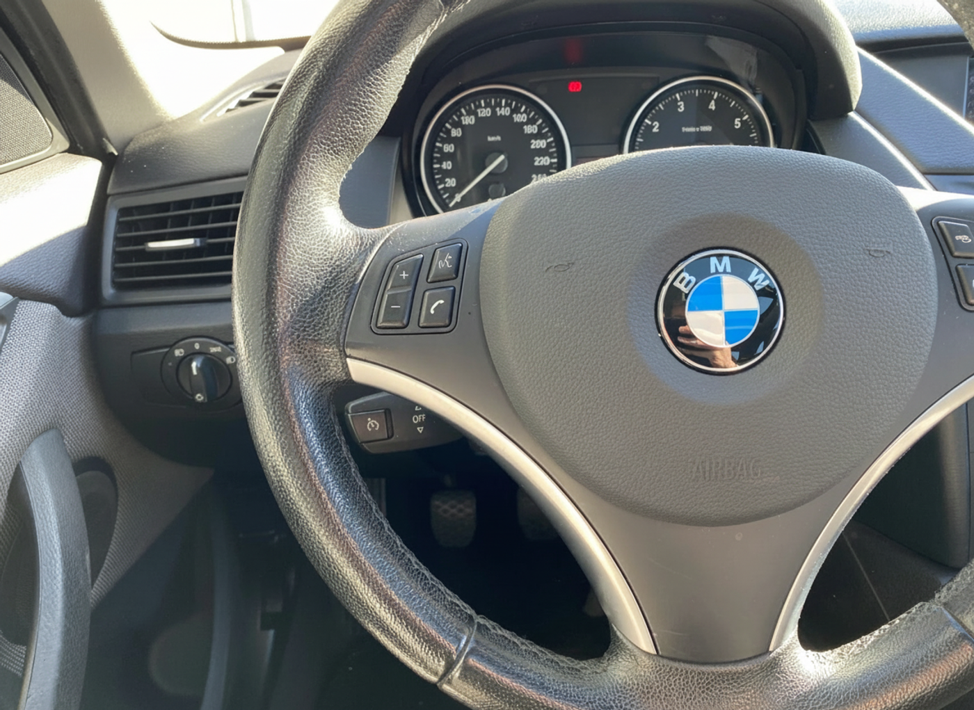 Foto van BMW X1 sDrive 18i