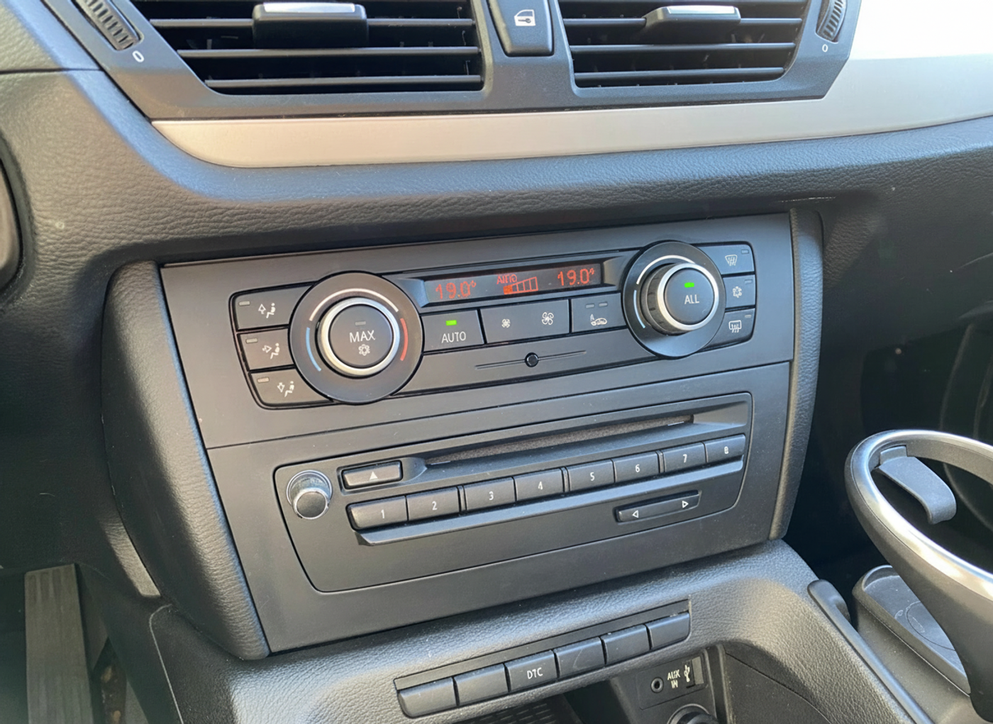Foto van BMW X1 sDrive 18i