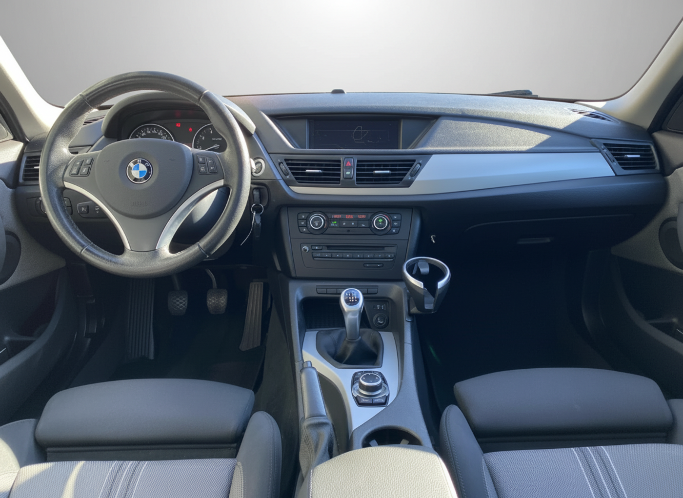 Foto van BMW X1 sDrive 18i