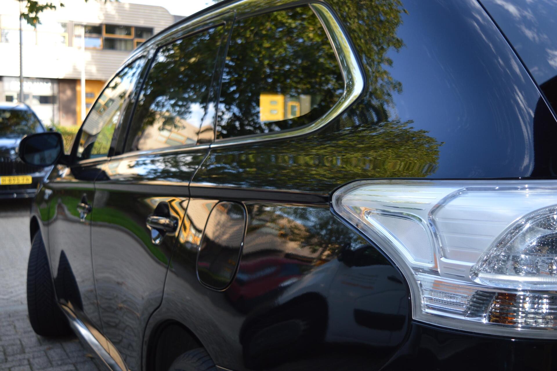 Foto van Mitsubishi Mitsubishi Outlander