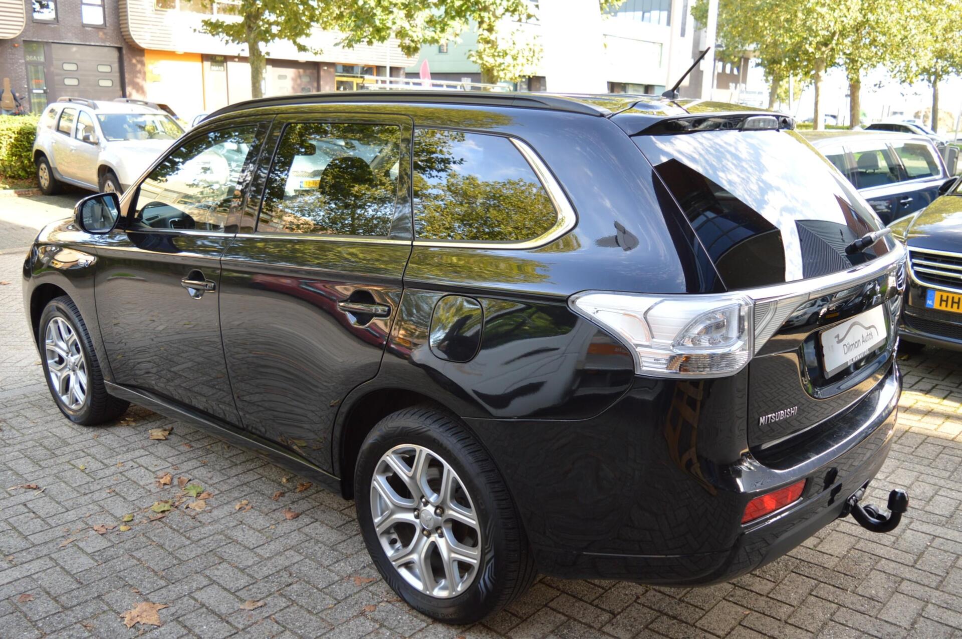 Foto van Mitsubishi Mitsubishi Outlander