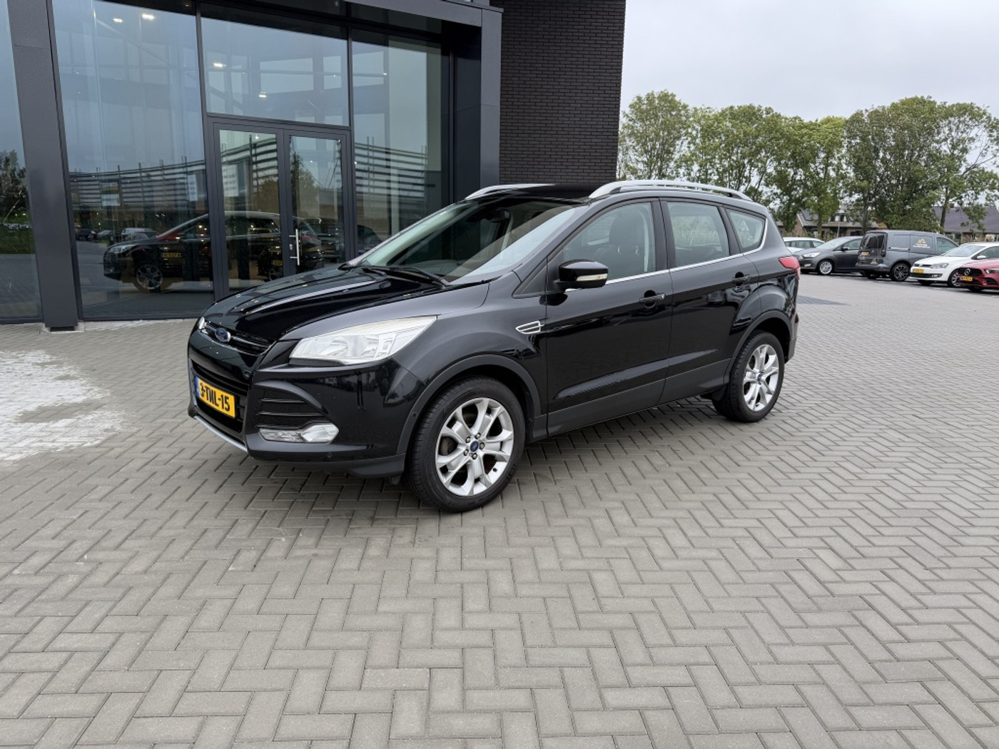 Ford Kuga 1.6 Titanium | NAP | Camera | Trekhaak | Keyless 2014 - voorkant