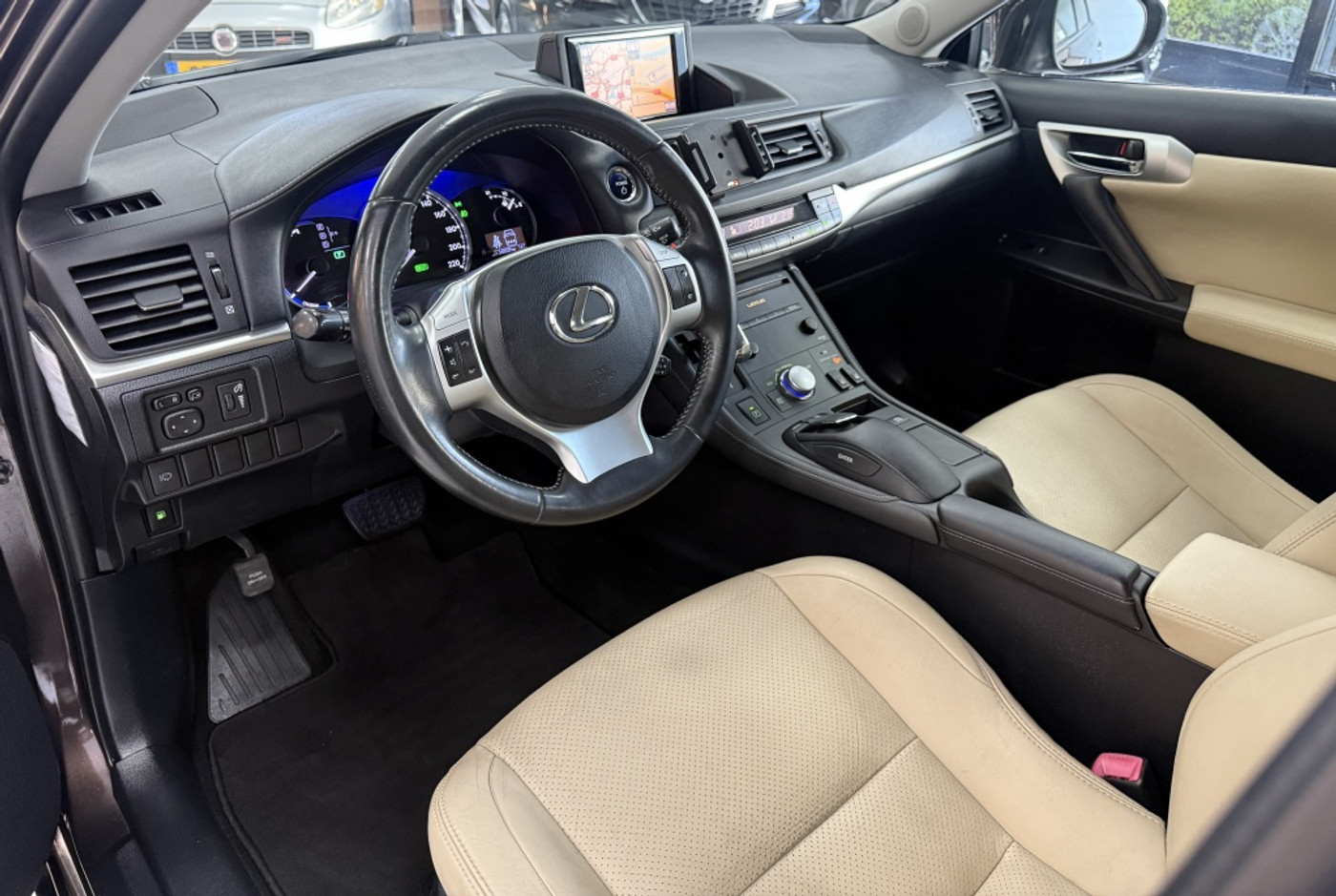 Foto van Lexus Lexus Ct200h