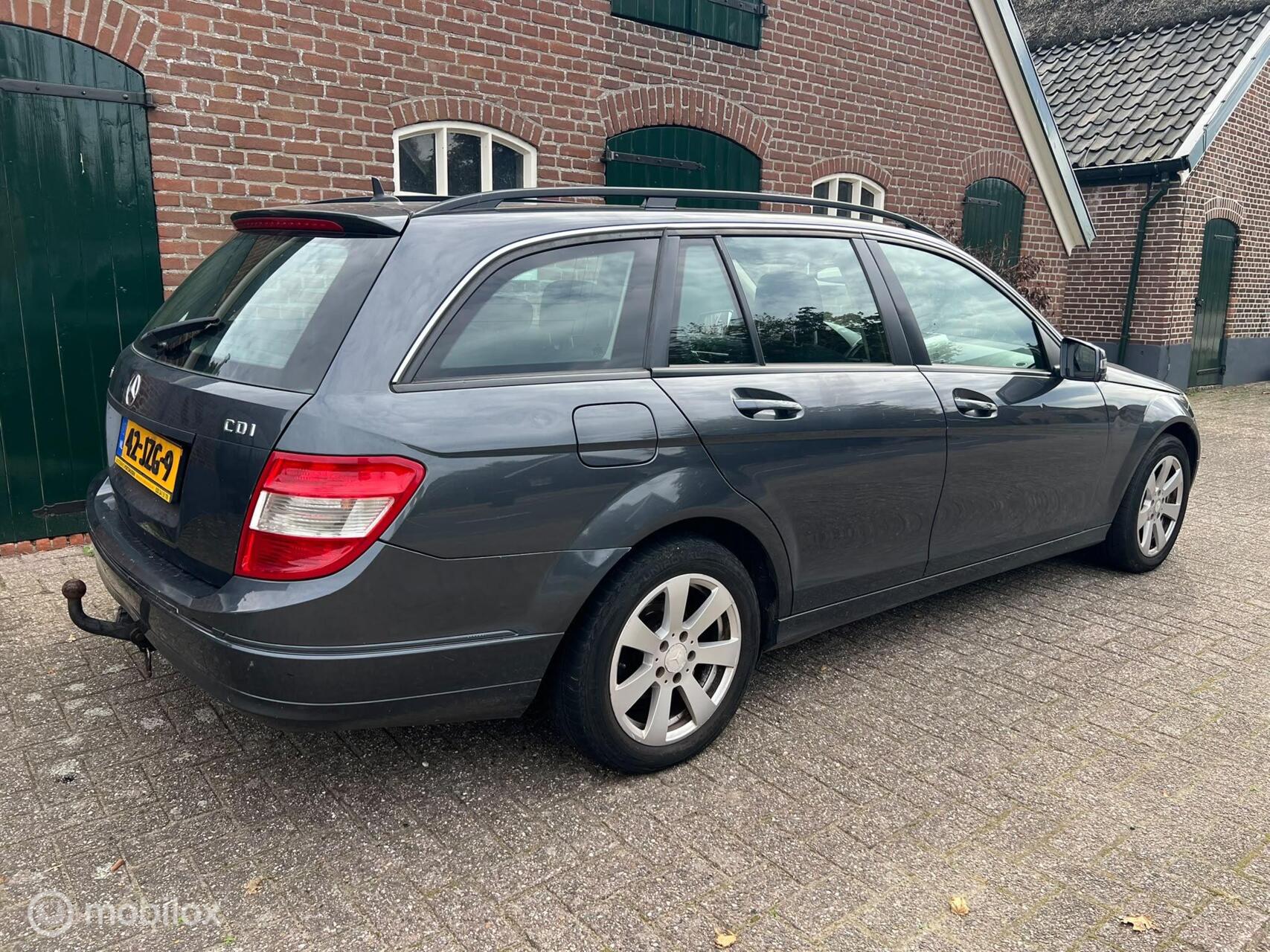 Foto van Mercedes-Benz C-klasse Estate