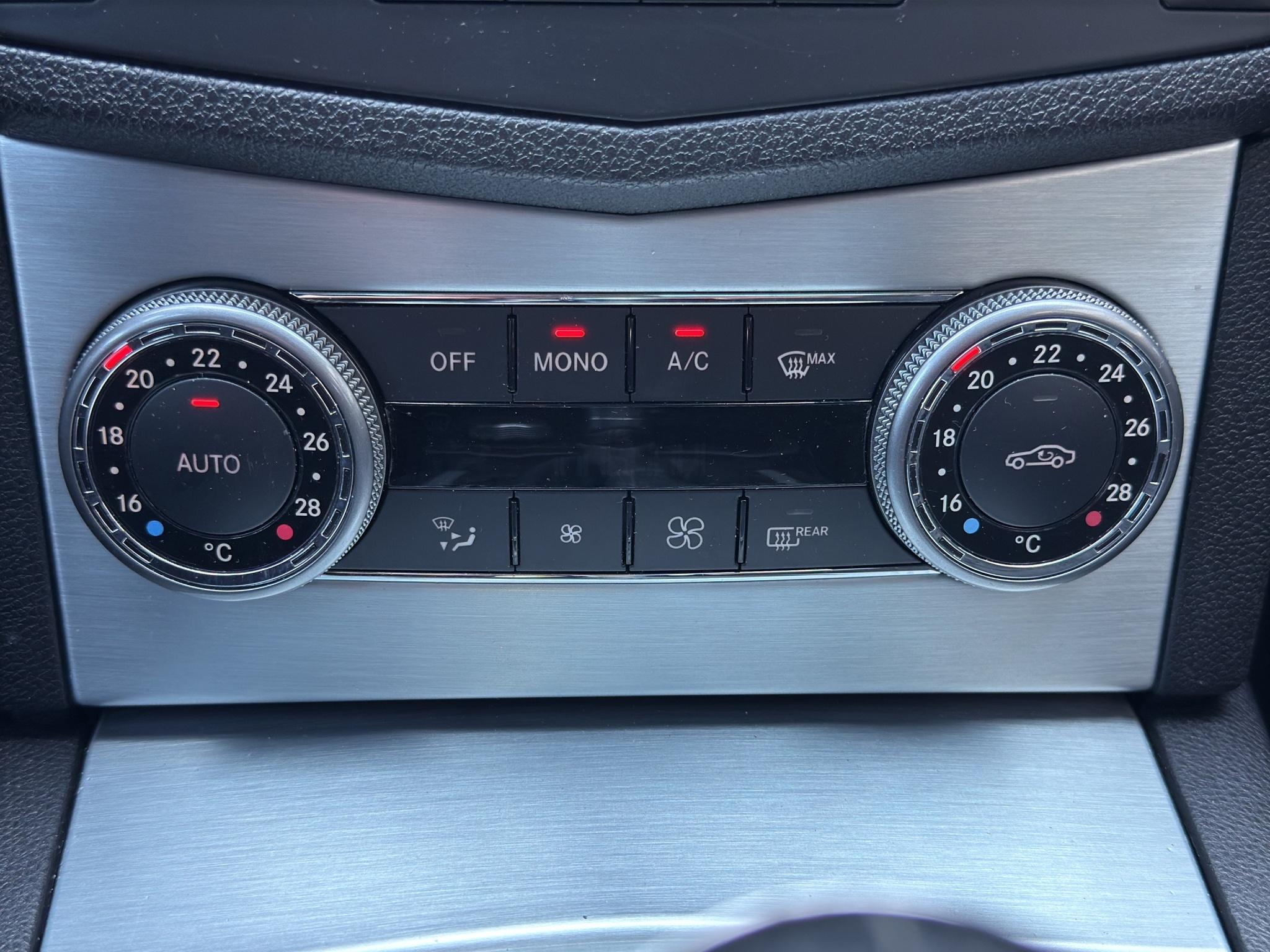 Foto van Mercedes-Benz C 180 Kompressor