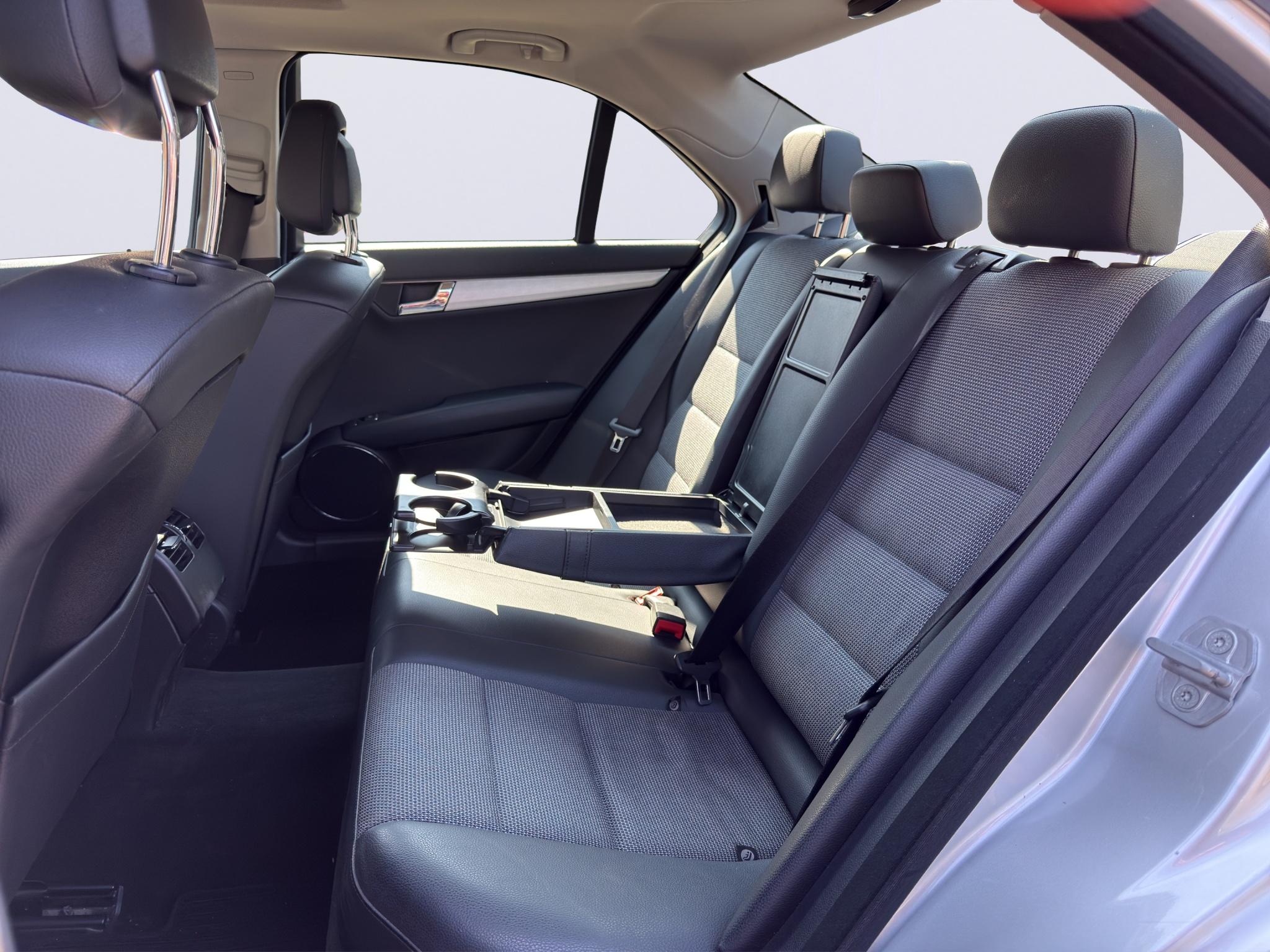 Foto van Mercedes-Benz C 180 Kompressor