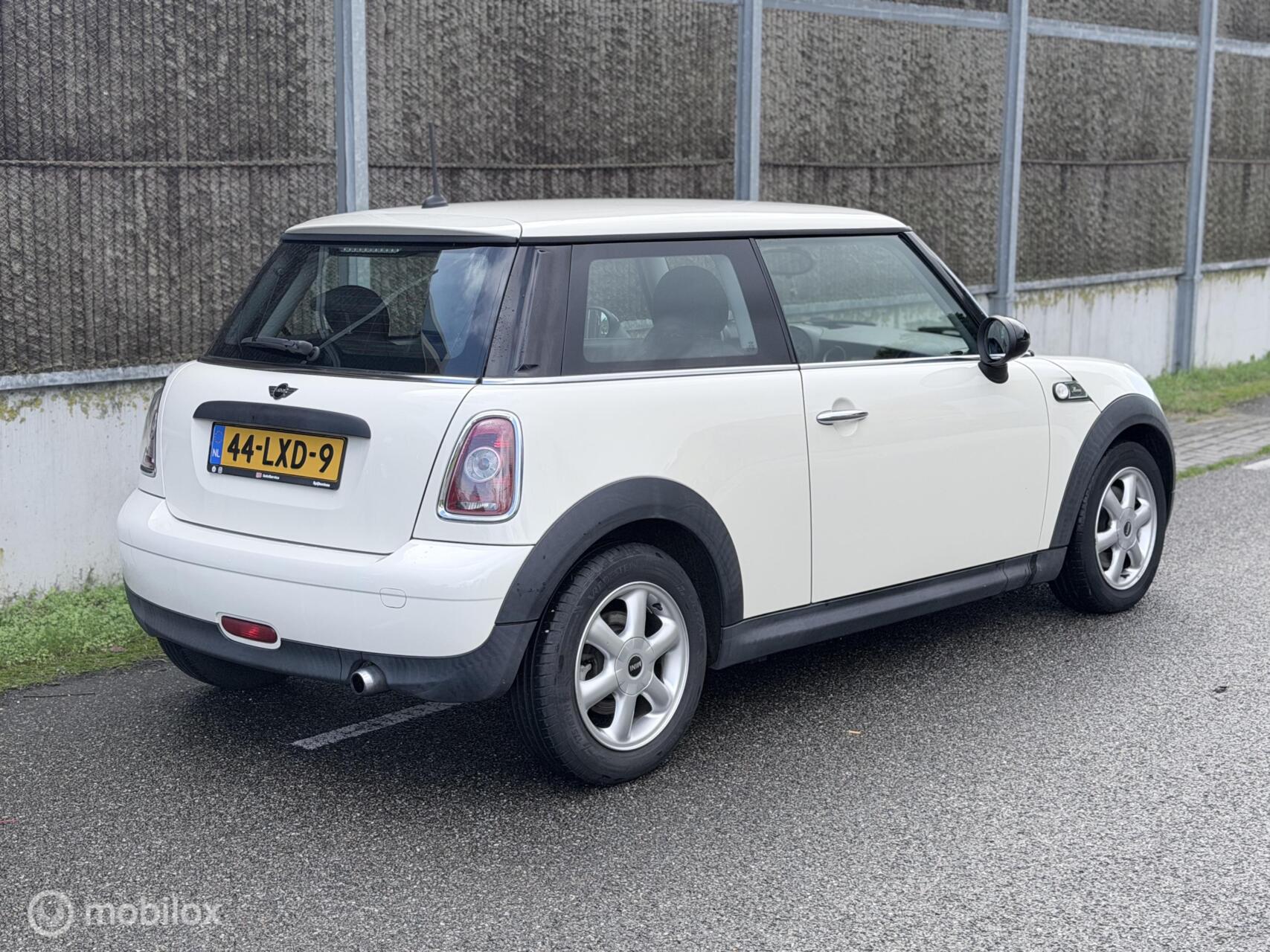 Foto van Mini One