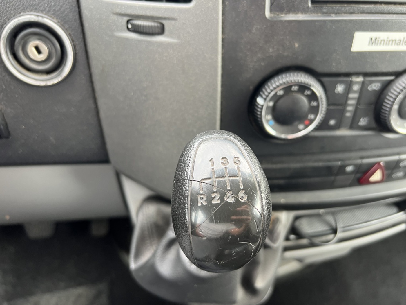 Foto van Volkswagen Crafter 30 Bestel L2 H2 80 KW Euro5