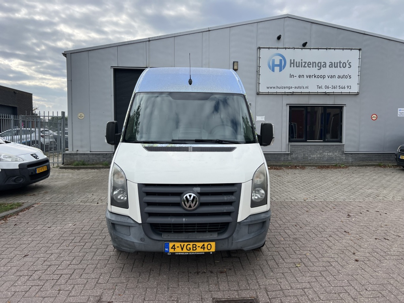 Foto van Volkswagen Crafter 30 Bestel L2 H2 80 KW Euro5