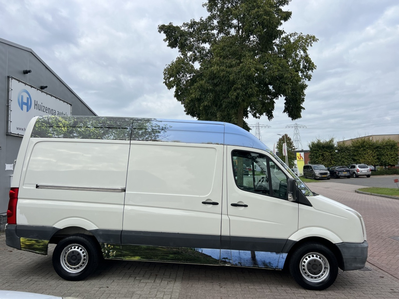 Foto van Volkswagen Crafter 30 Bestel L2 H2 80 KW Euro5