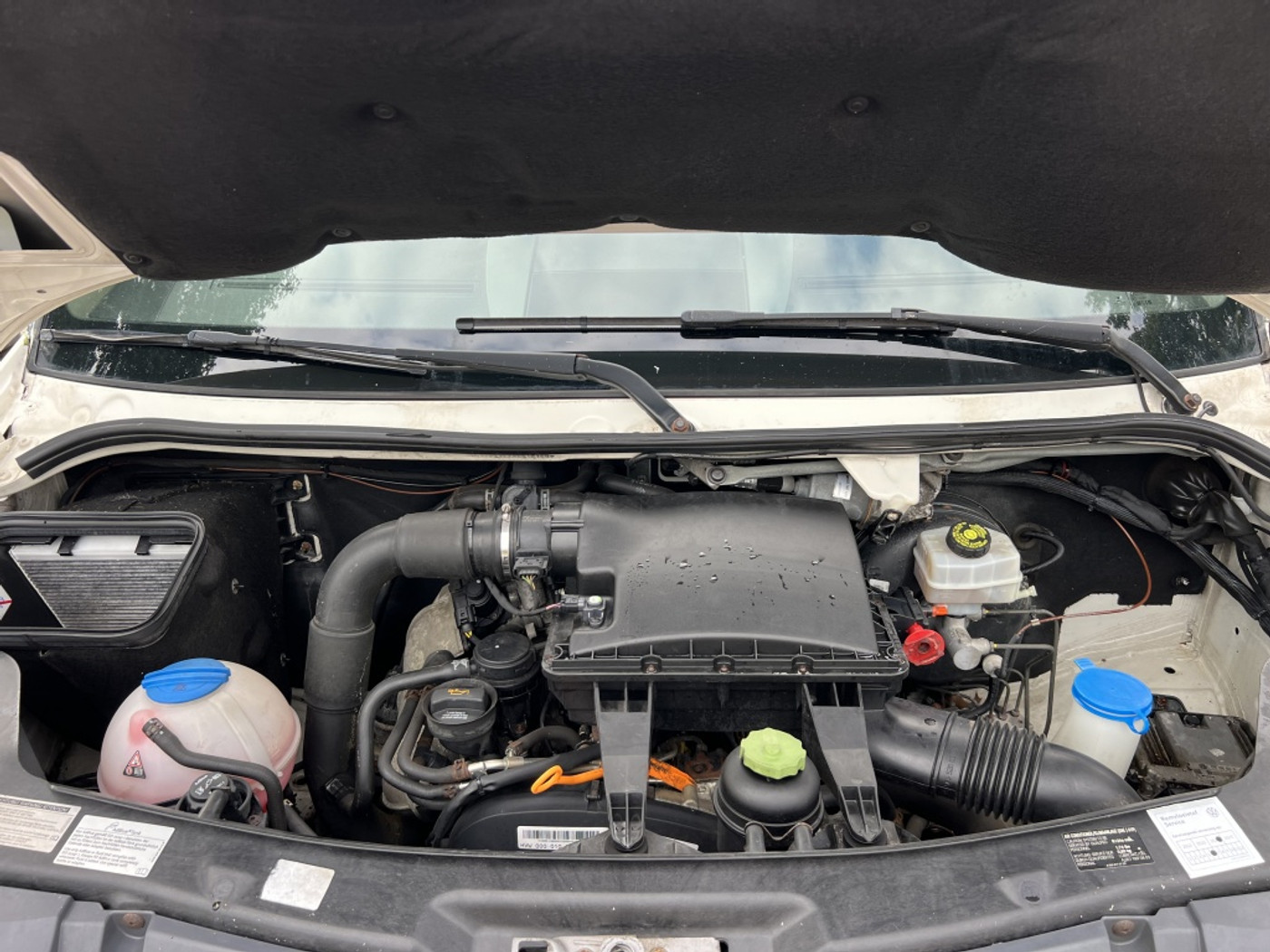 Foto van Volkswagen Crafter 30 Bestel L2 H2 80 KW Euro5