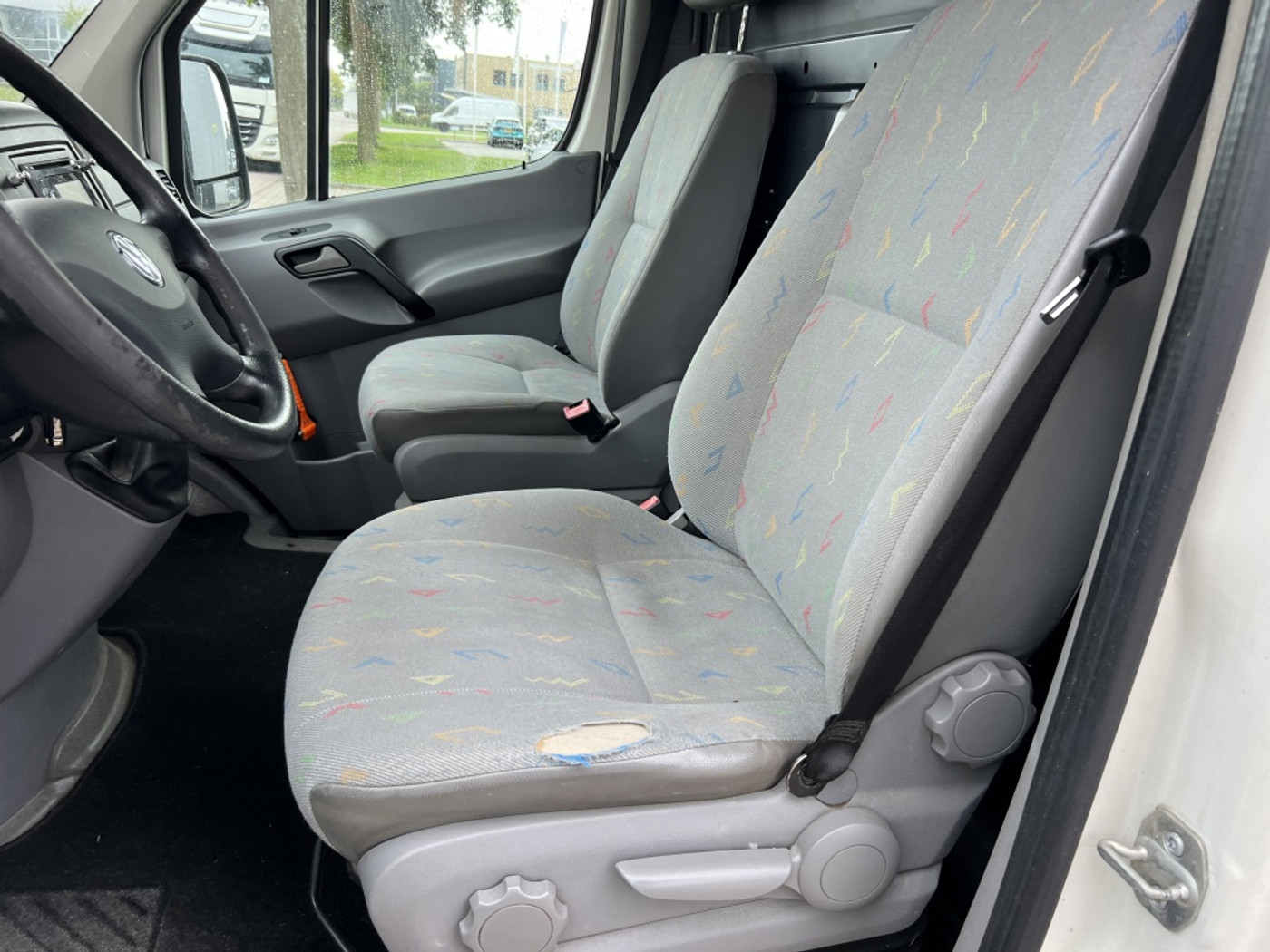 Foto van Volkswagen Crafter 30 Bestel L2 H2 80 KW Euro5