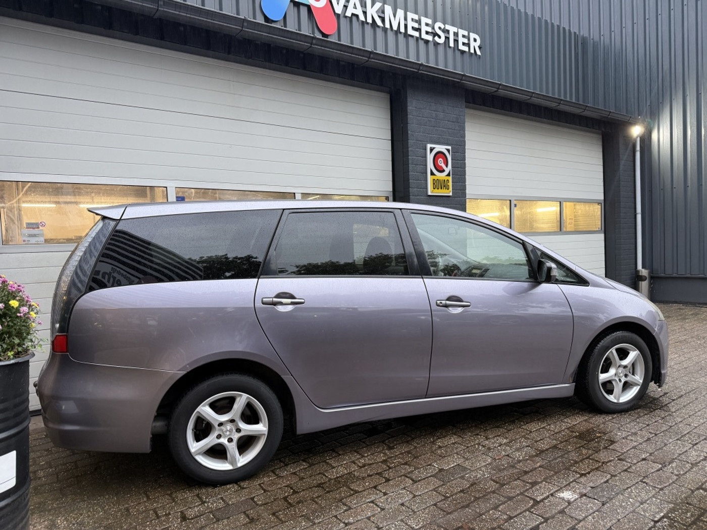 Foto van Mitsubishi Mitsubishi Grandis