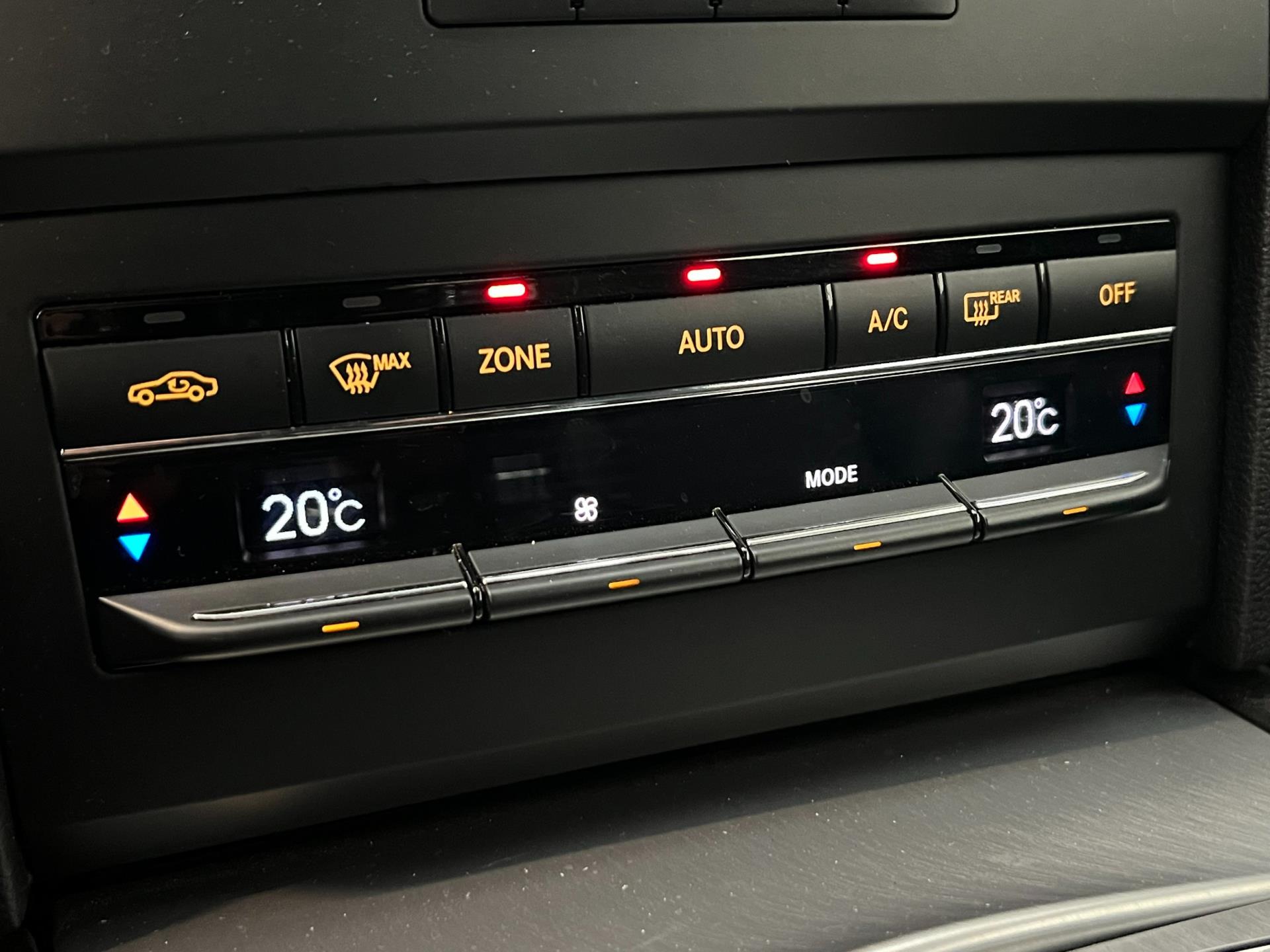 Foto van Mercedes-Benz E 220 CDI