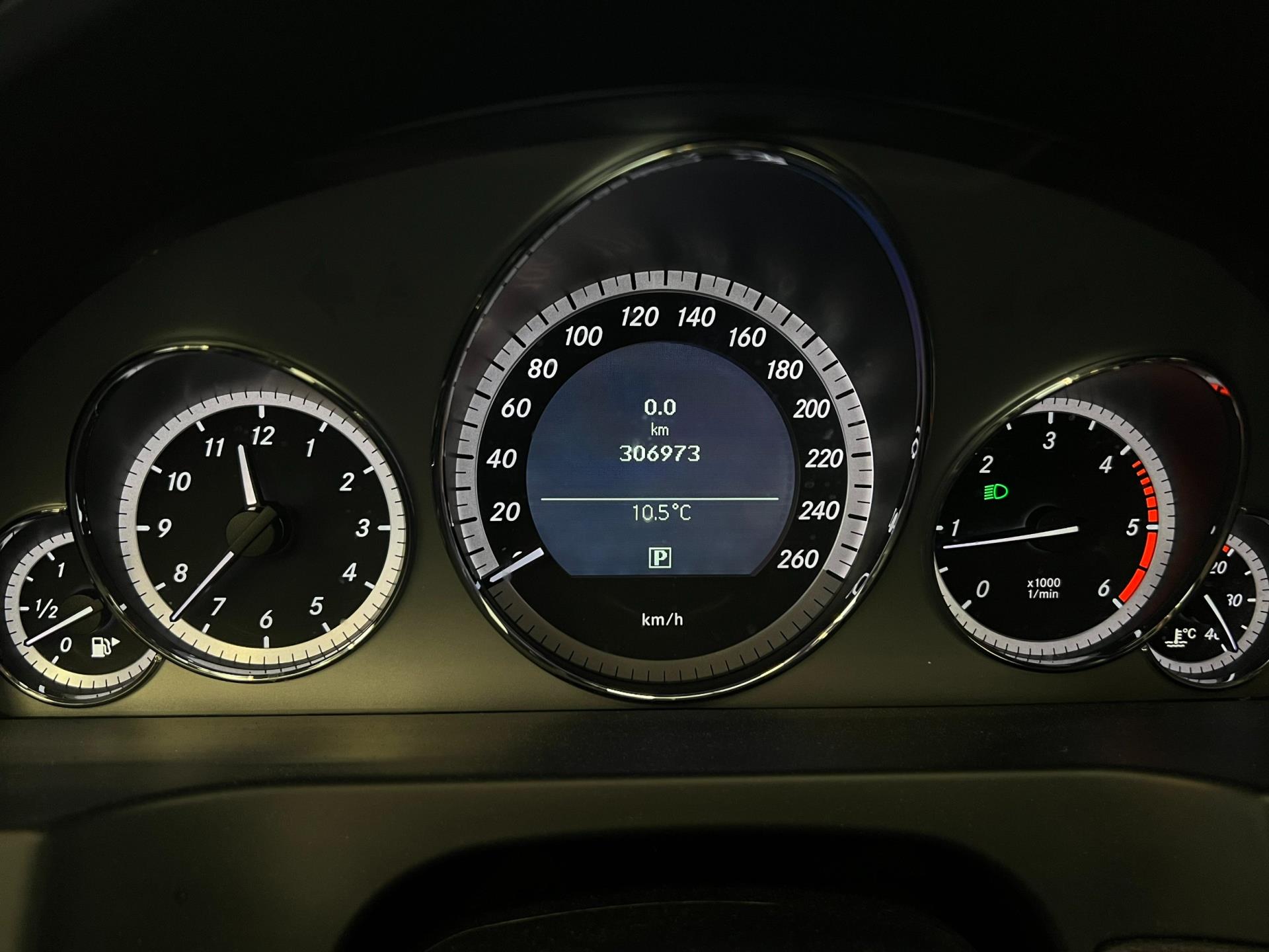 Foto van Mercedes-Benz E 220 CDI