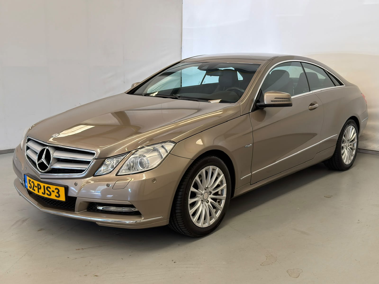 Foto van Mercedes-Benz E 220 CDI