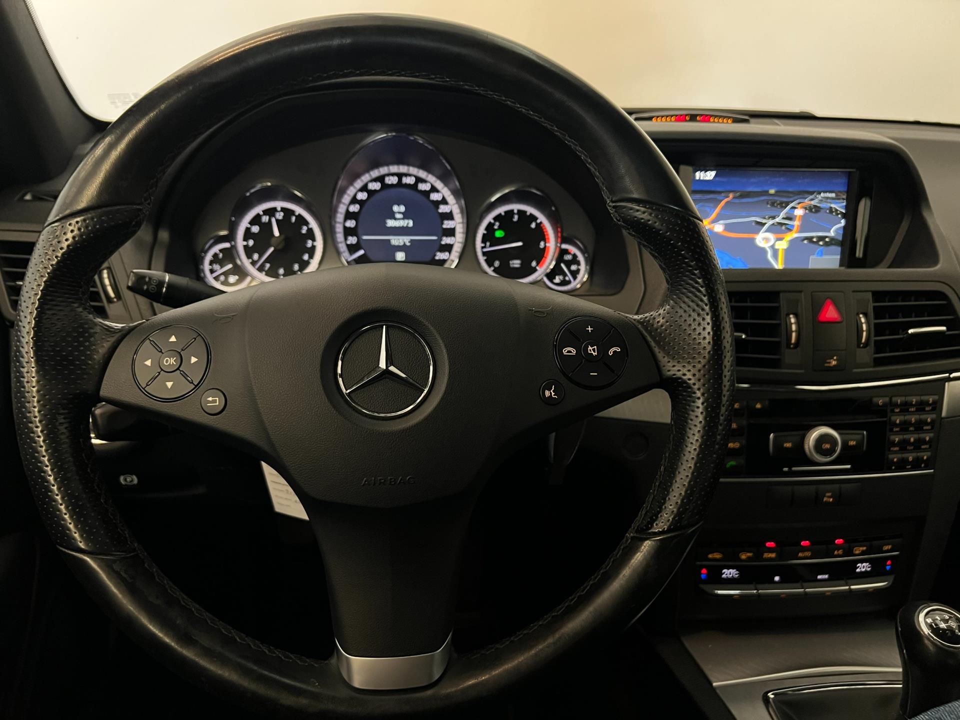 Foto van Mercedes-Benz E 220 CDI