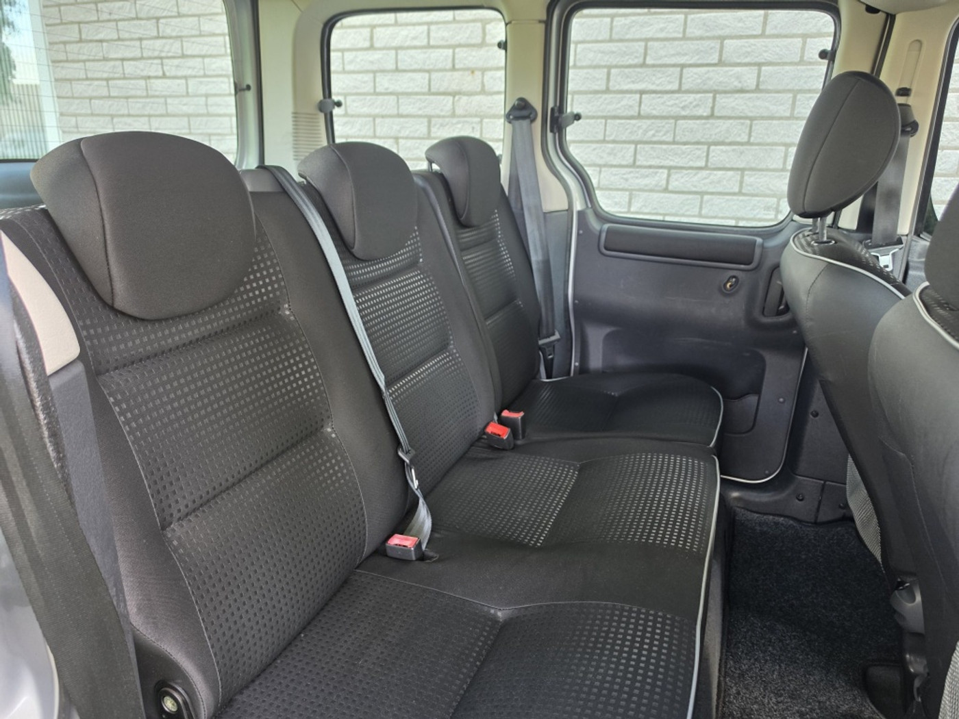Foto van Peugeot Partner