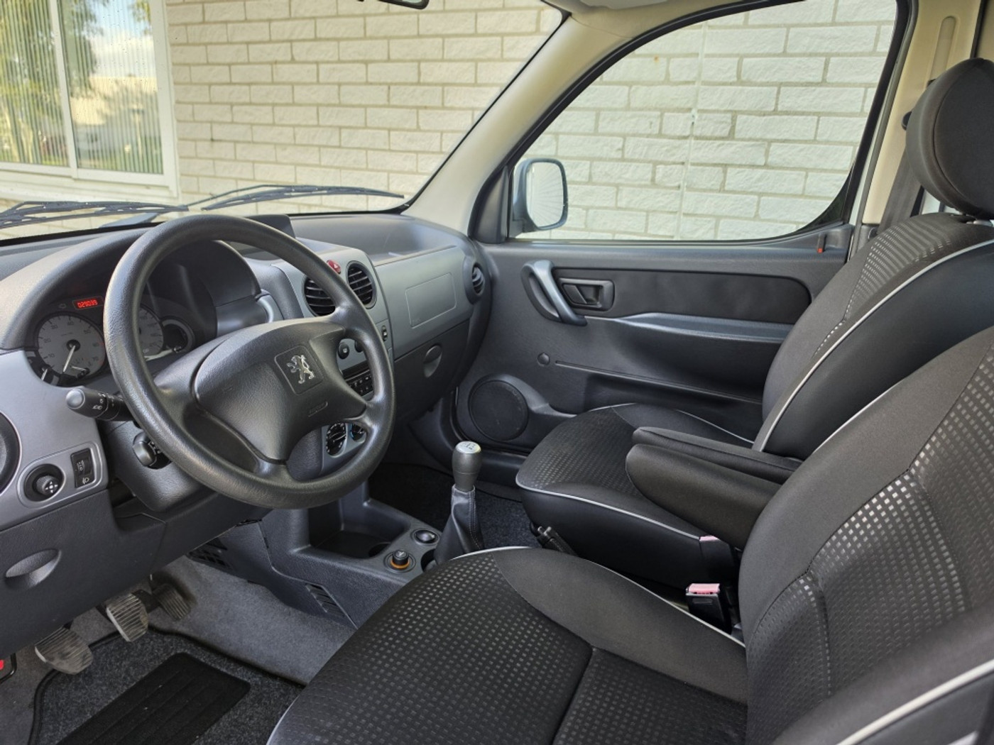Foto van Peugeot Partner