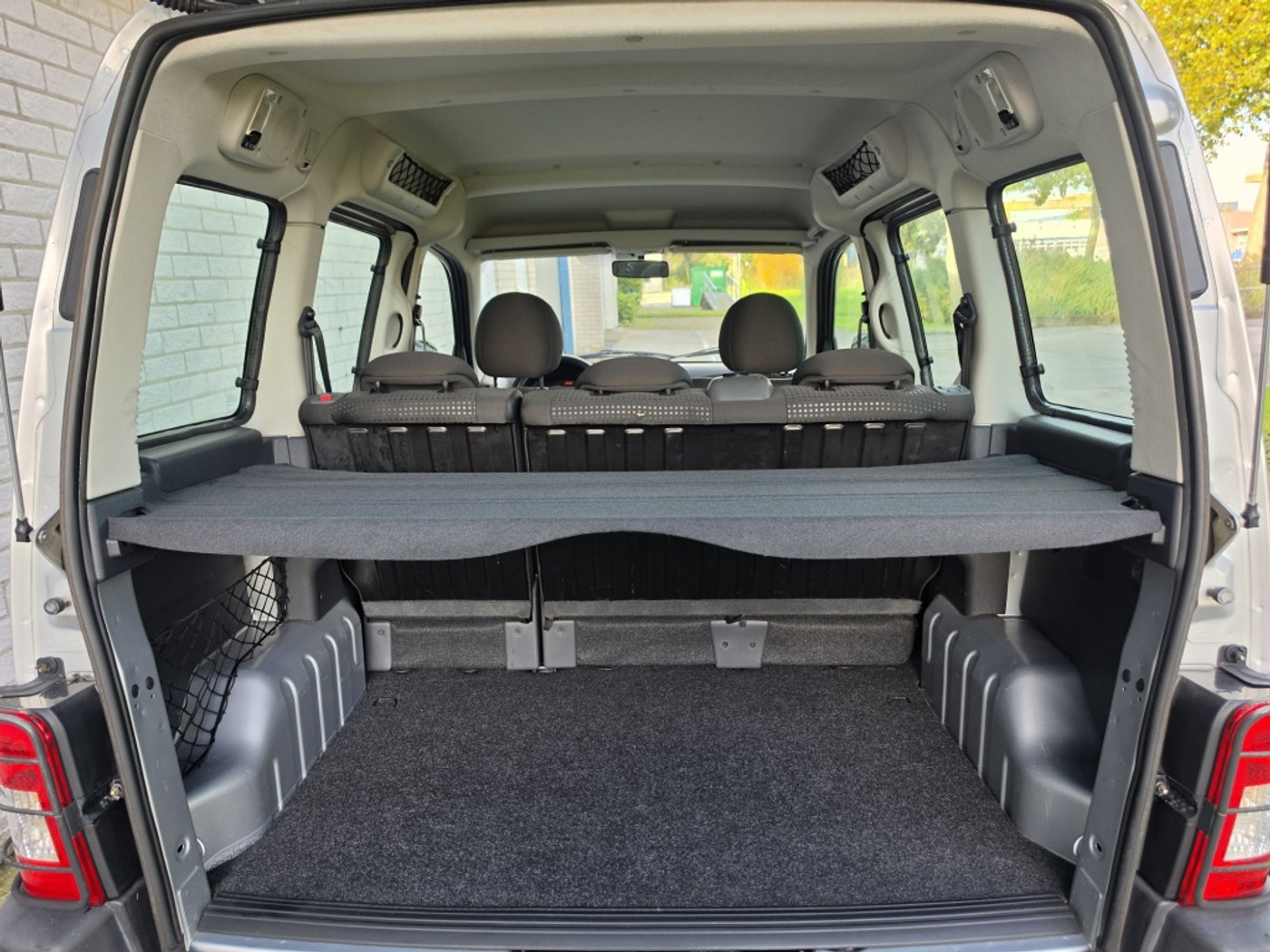 Foto van Peugeot Partner