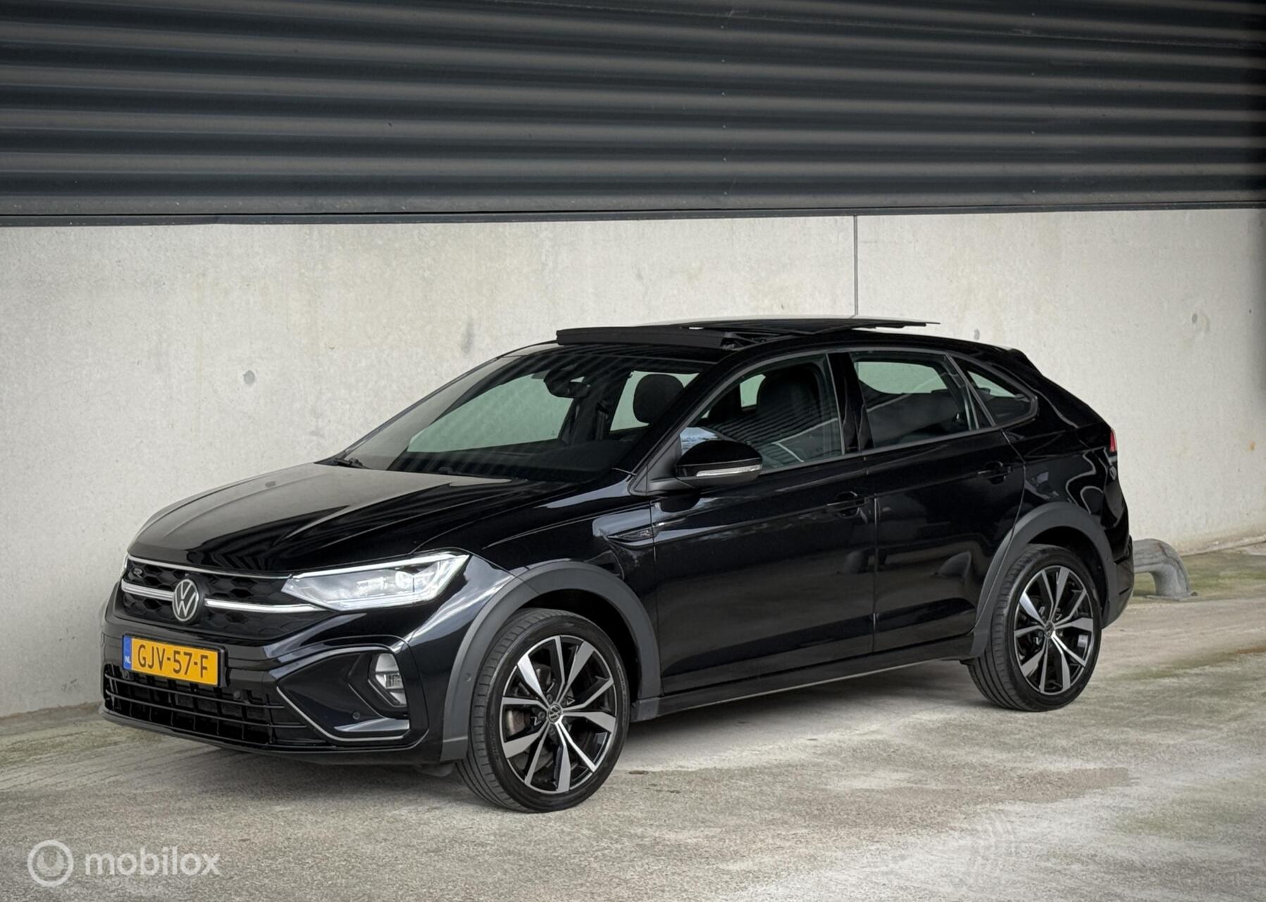 Volkswagen Taigo 1.0TSI R-Line|PANO|IQ|ACC|CARPLAY| 2022 - voorkant
