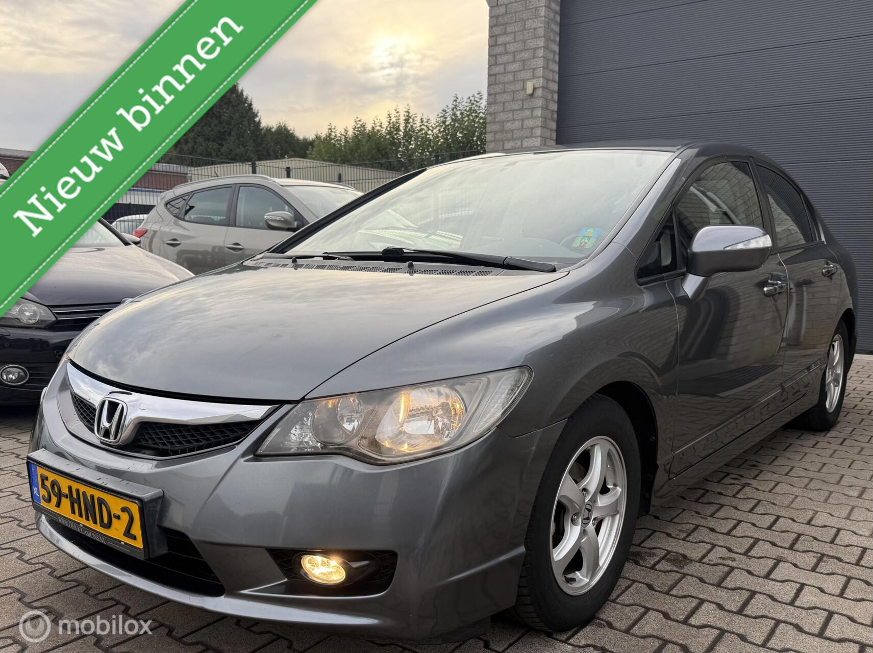Foto van Honda Civic 4dr Hybrid