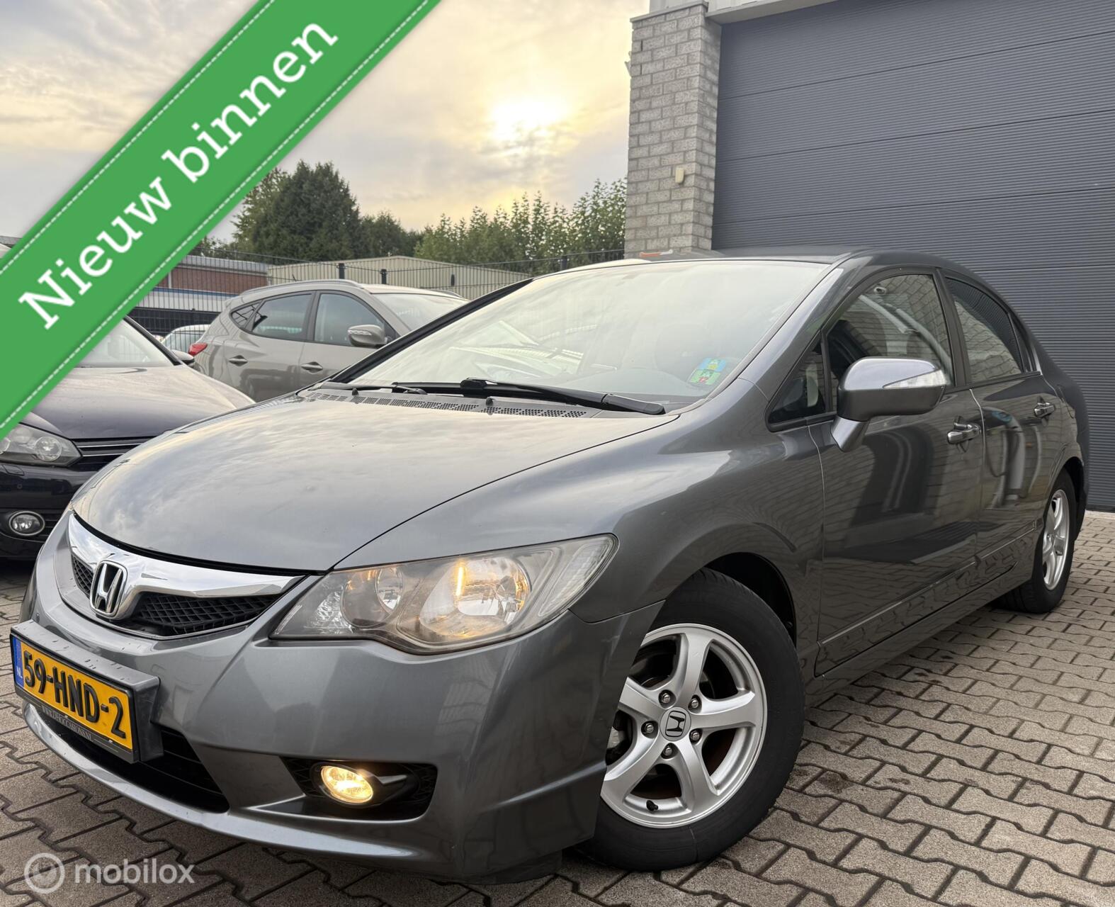 Honda Civic 4dr Hybrid 1.3 Hybrid / Automaat /178.000KM /Dealer onderh. 2009 - voorkant