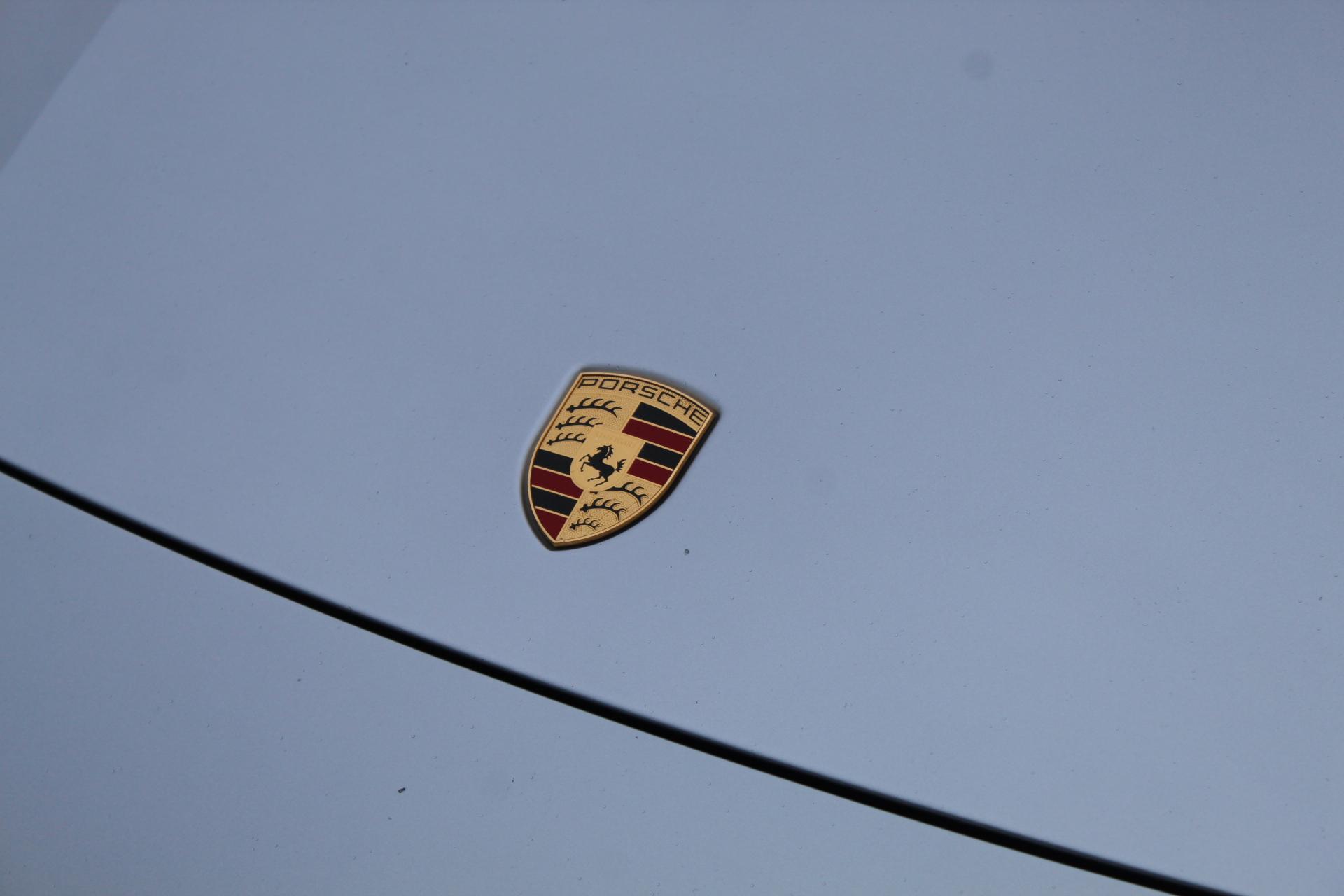 Foto van Porsche Panamera 4 E-hybrid