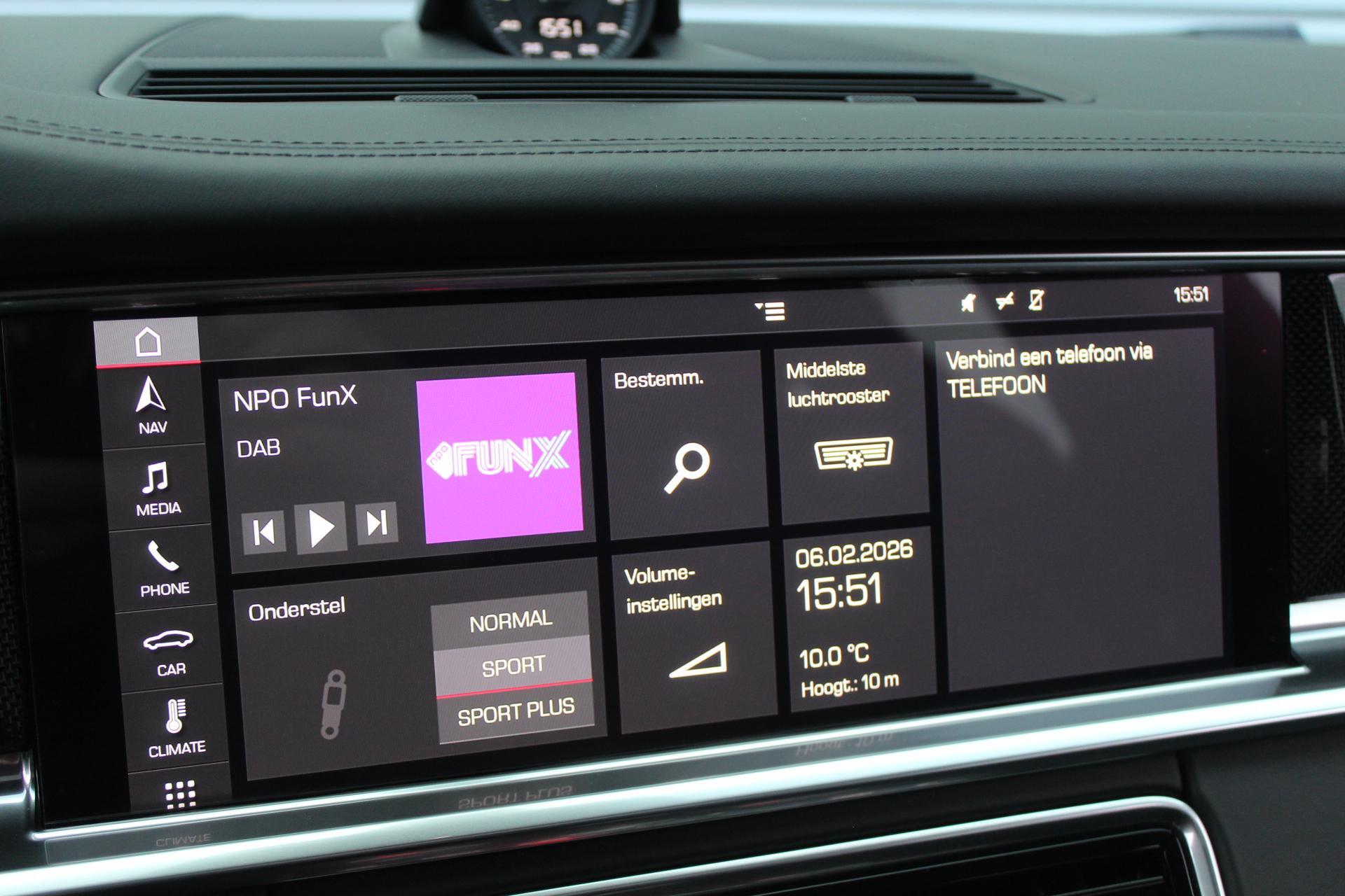 Foto van Porsche Panamera 4 E-hybrid