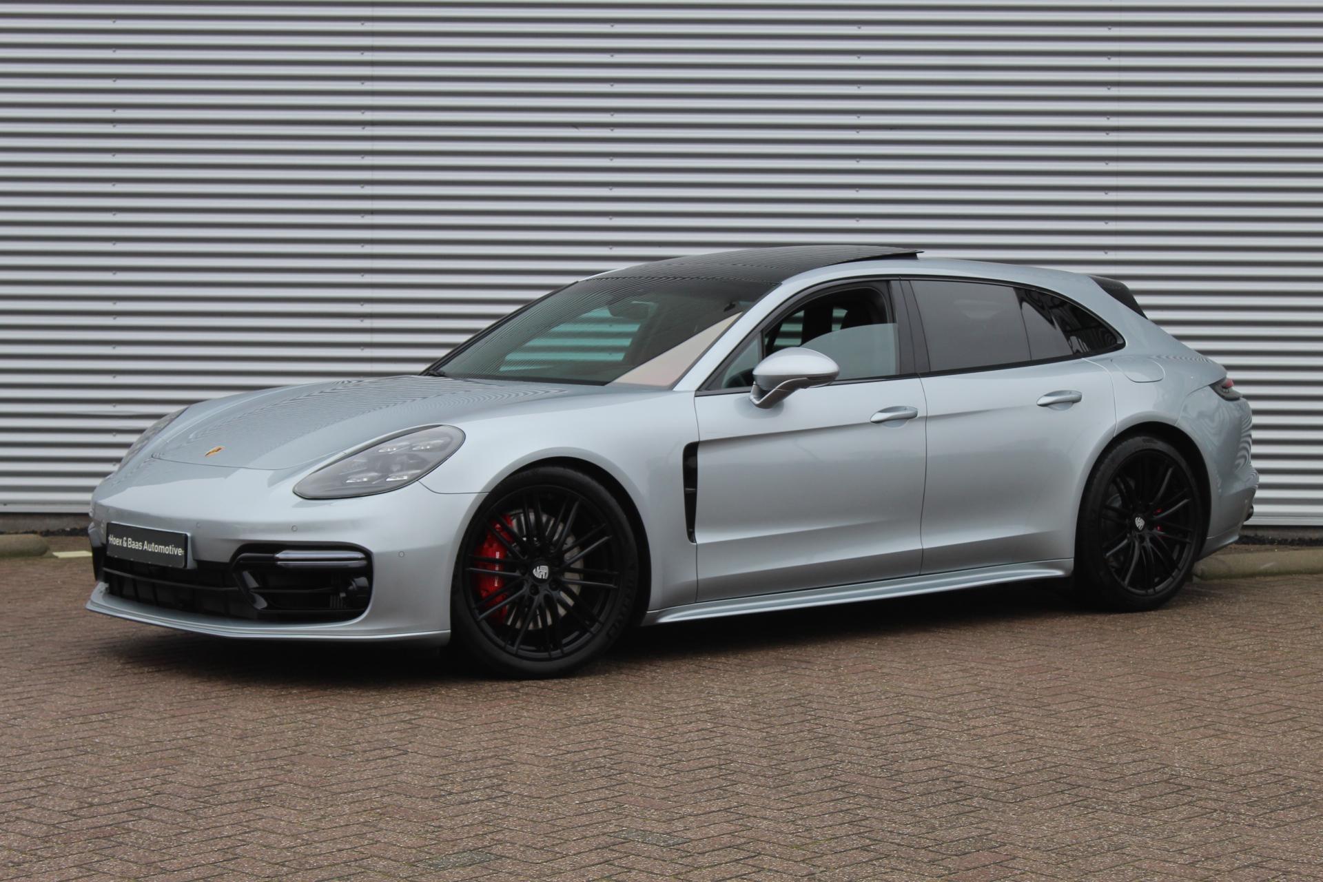 Foto van Porsche Panamera 4 E-hybrid
