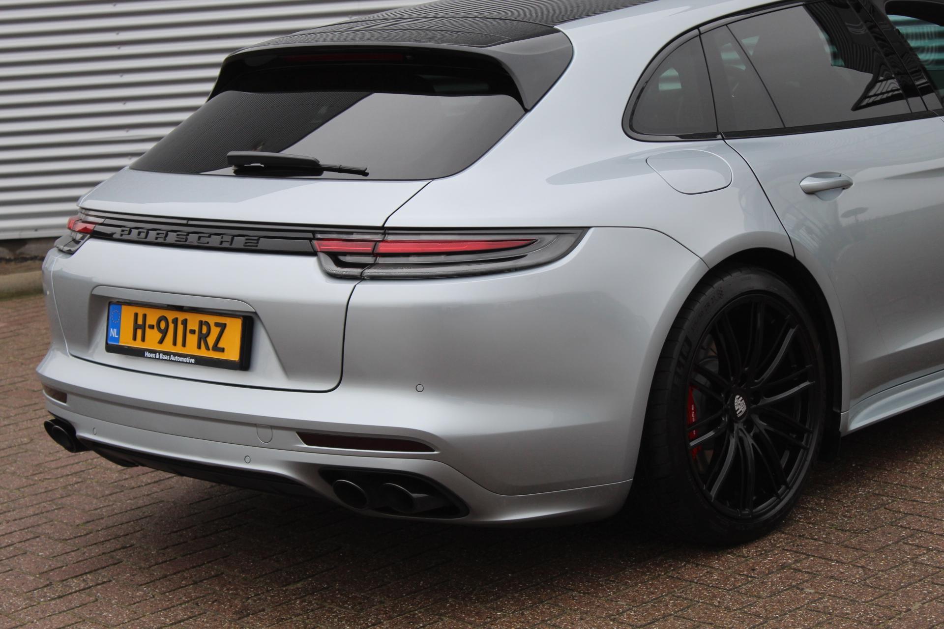 Foto van Porsche Panamera 4 E-hybrid