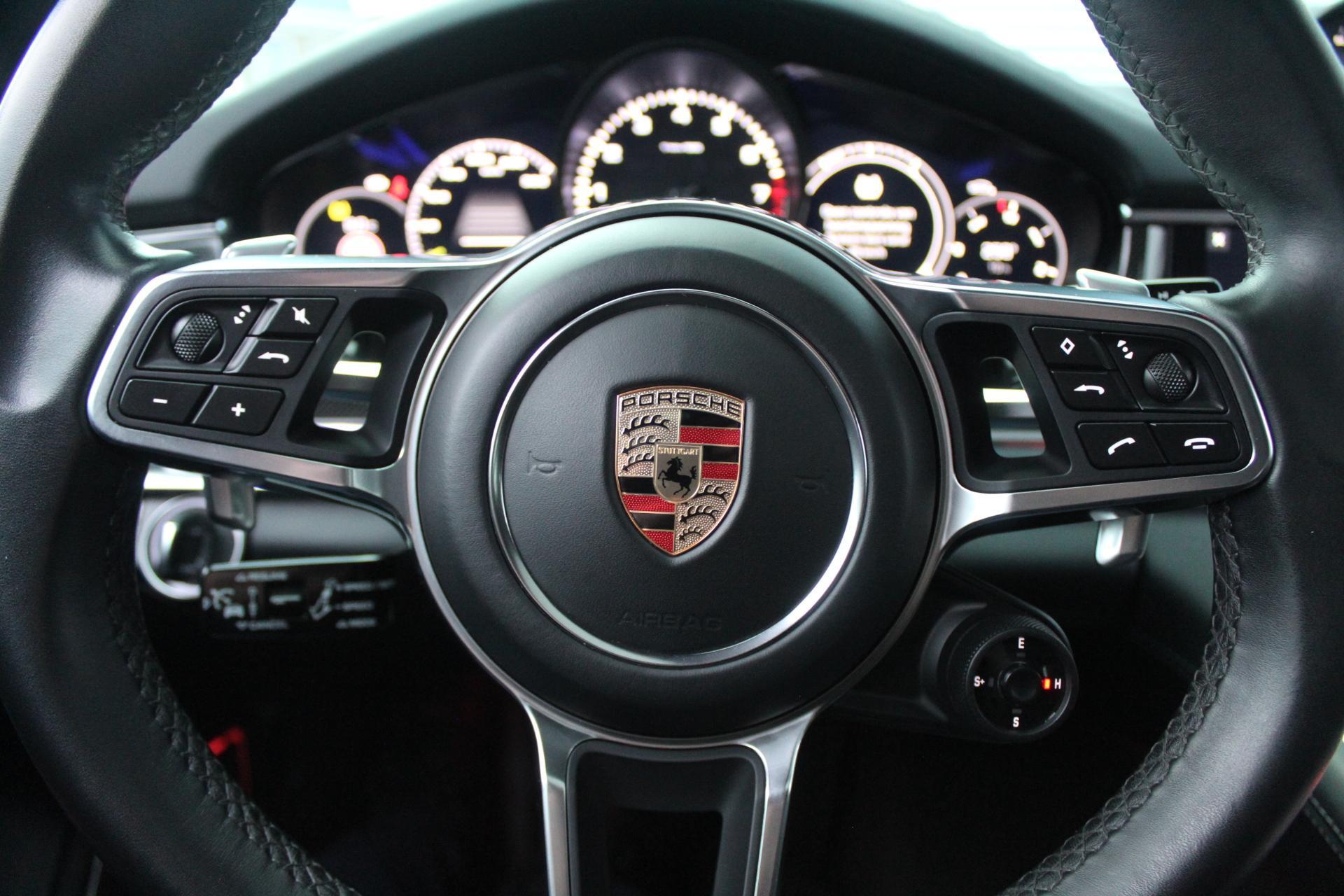 Foto van Porsche Panamera 4 E-hybrid