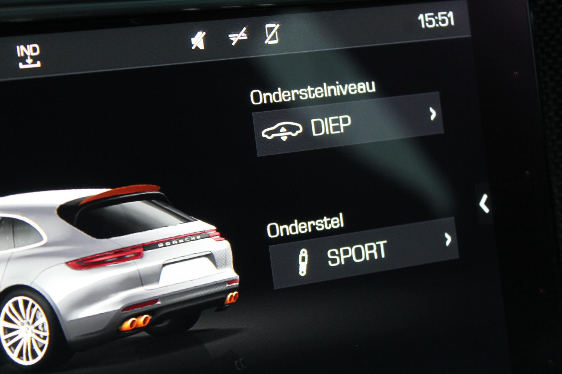 Foto van Porsche Panamera 4 E-hybrid