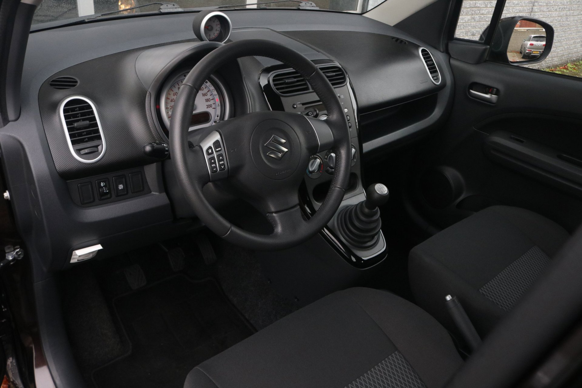 Foto van Suzuki Splash