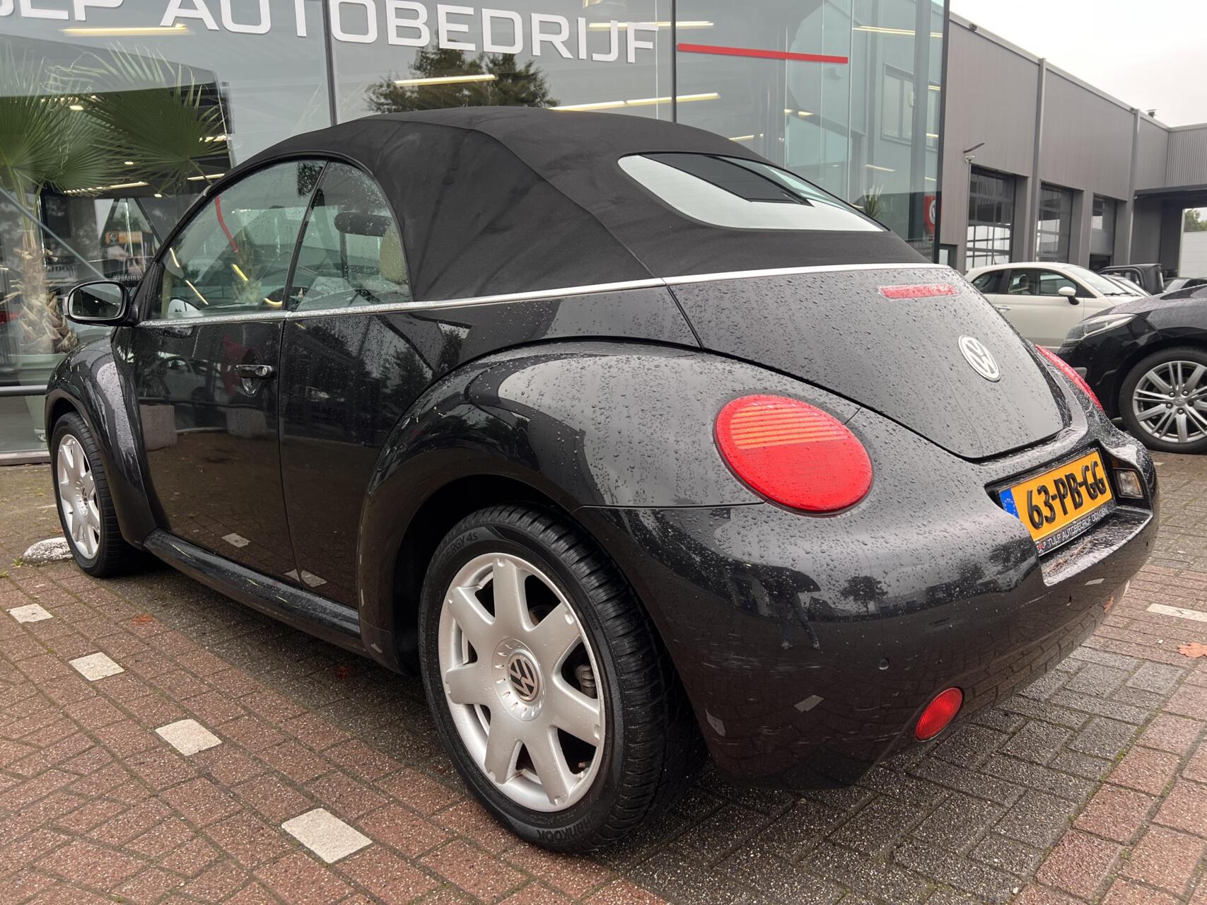 Foto van Volkswagen New Beetle Cabriolet