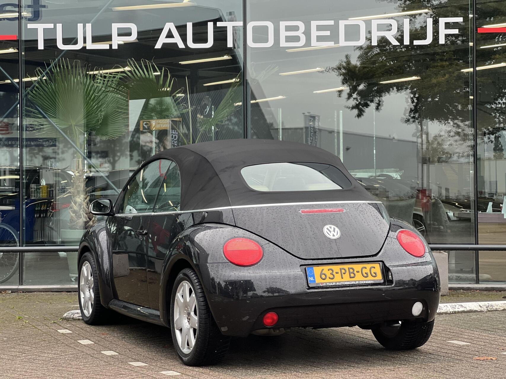 Foto van Volkswagen New Beetle Cabriolet