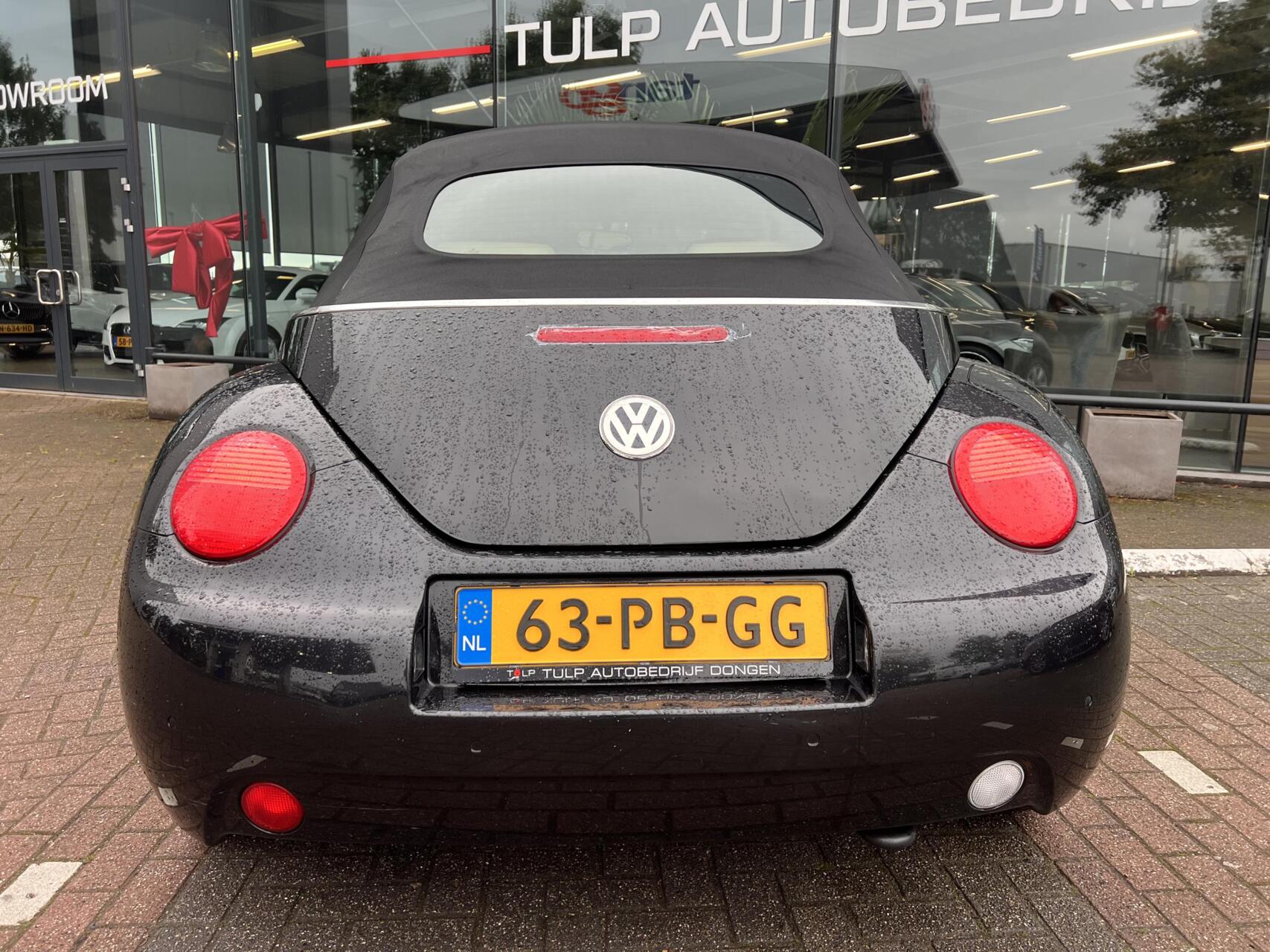 Foto van Volkswagen New Beetle Cabriolet