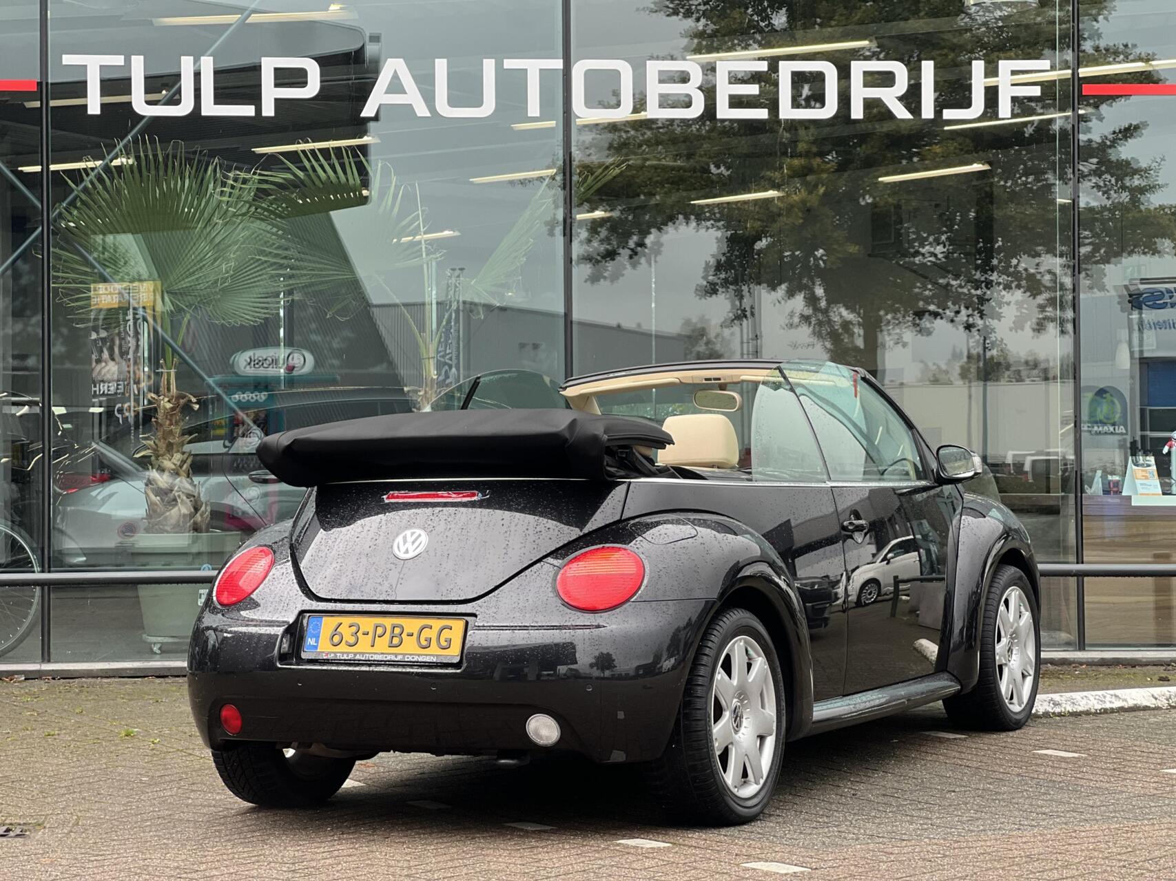 Foto van Volkswagen New Beetle Cabriolet