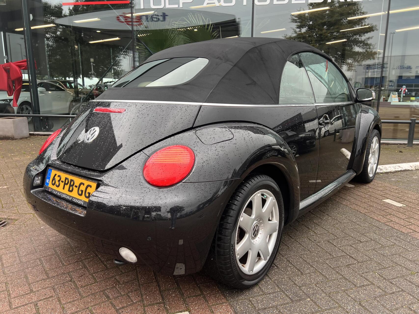 Foto van Volkswagen New Beetle Cabriolet