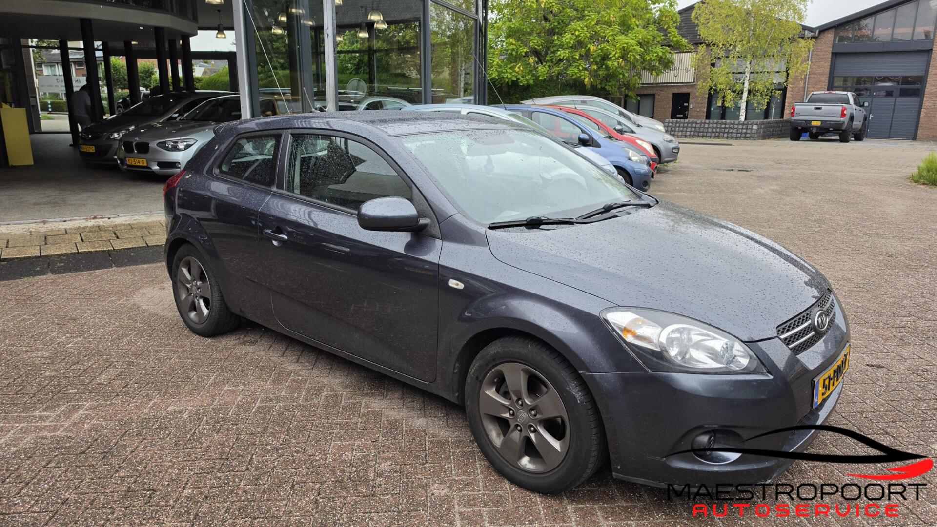 Foto van Kia Cee D
