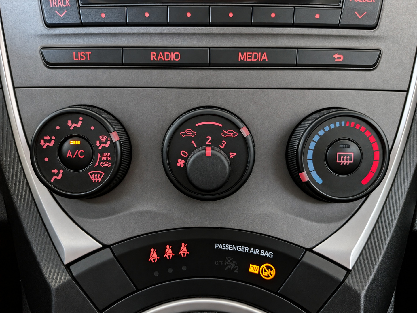 Foto van Subaru Subaru Trezia